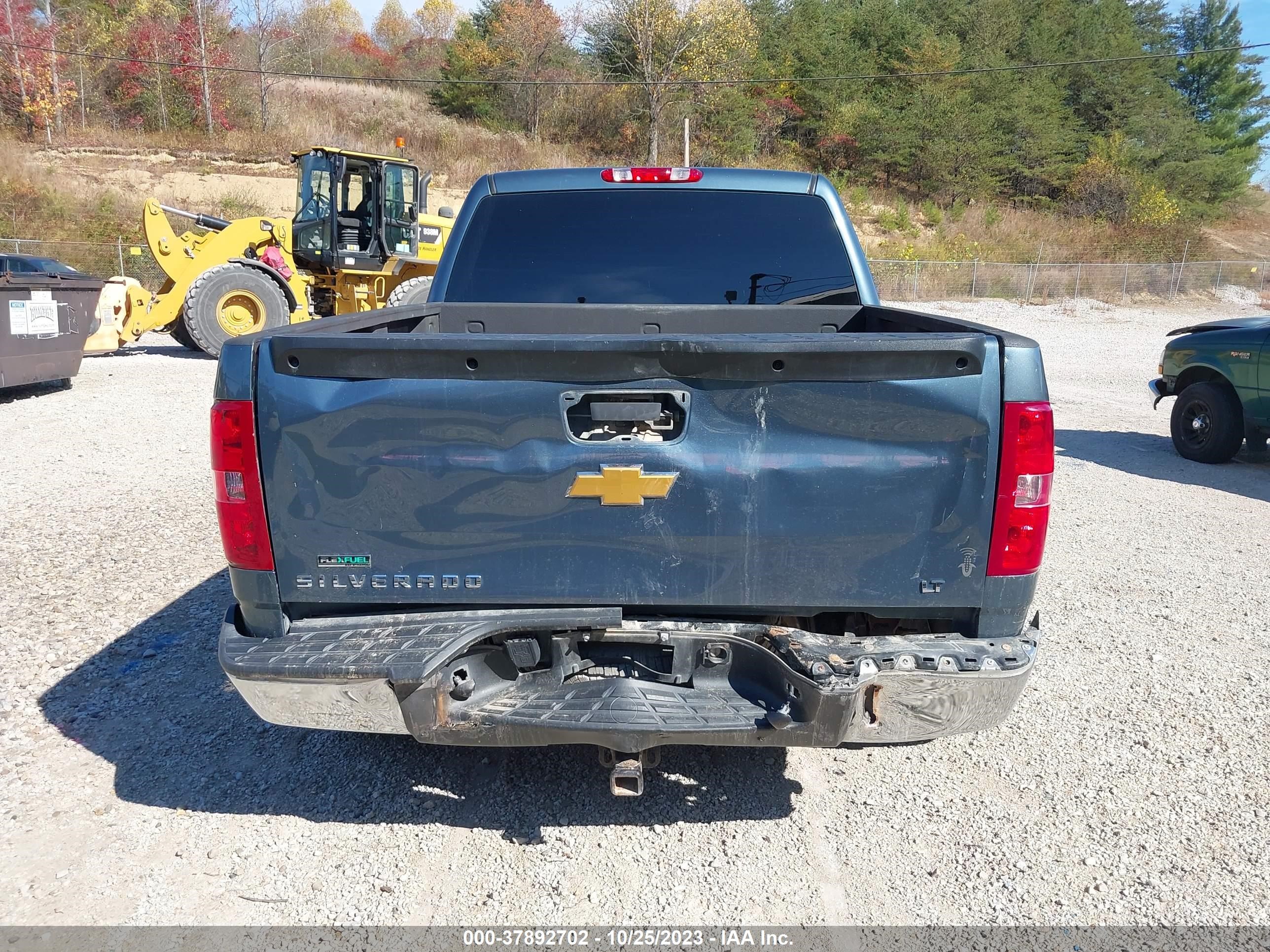 Photo 15 VIN: 1GCPKSE79CF130130 - CHEVROLET SILVERADO 