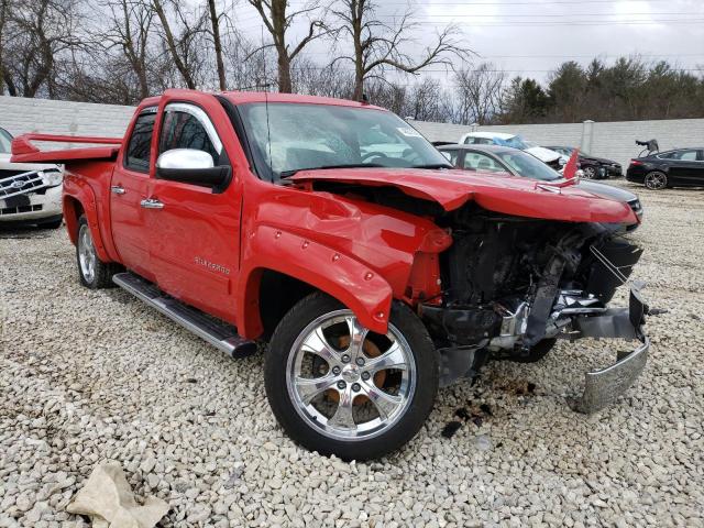 Photo 3 VIN: 1GCPKSE7XCF223867 - CHEVROLET SILVERADO 