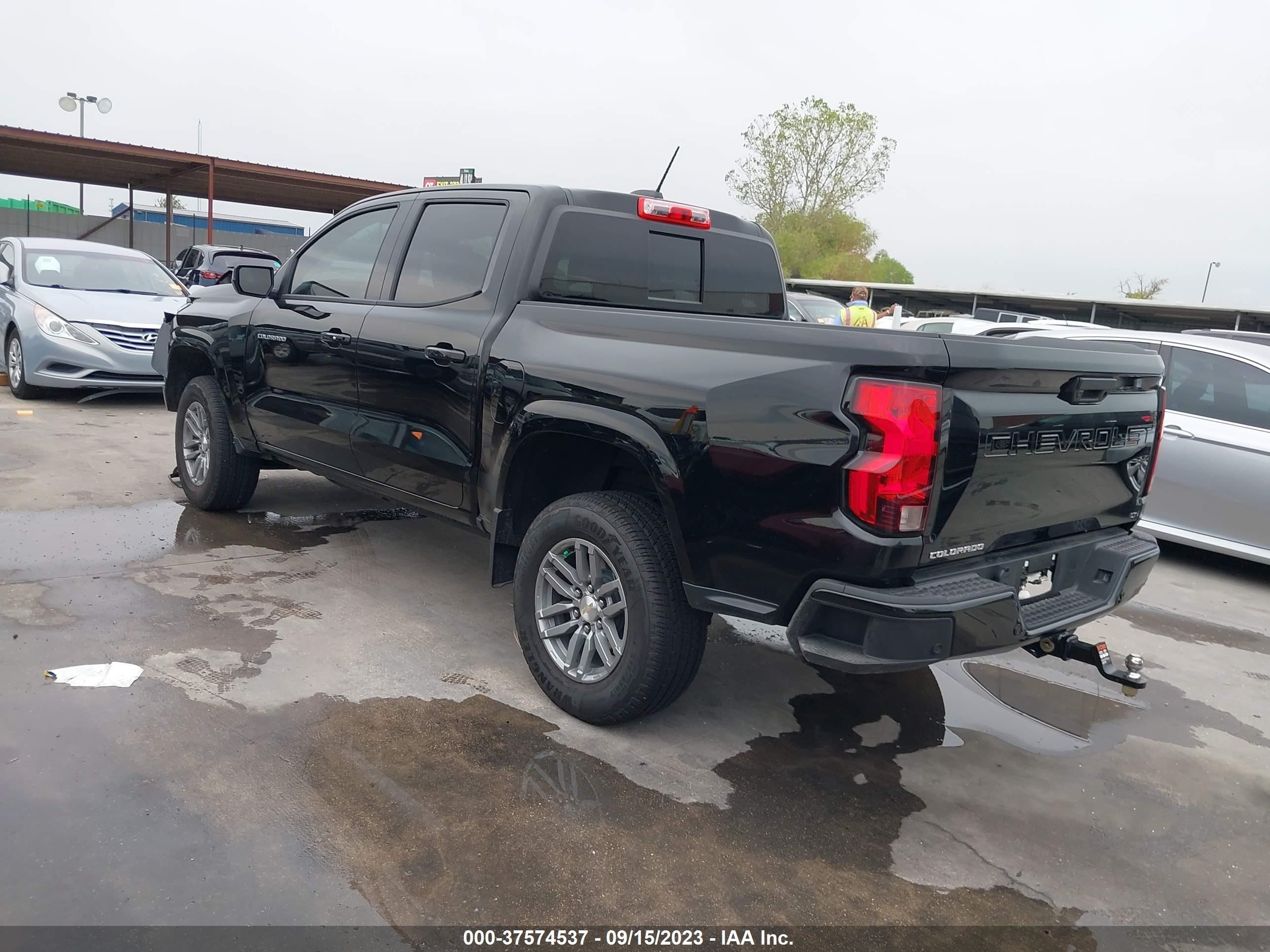 Photo 2 VIN: 1GCPSCEK4P1218113 - CHEVROLET COLORADO 