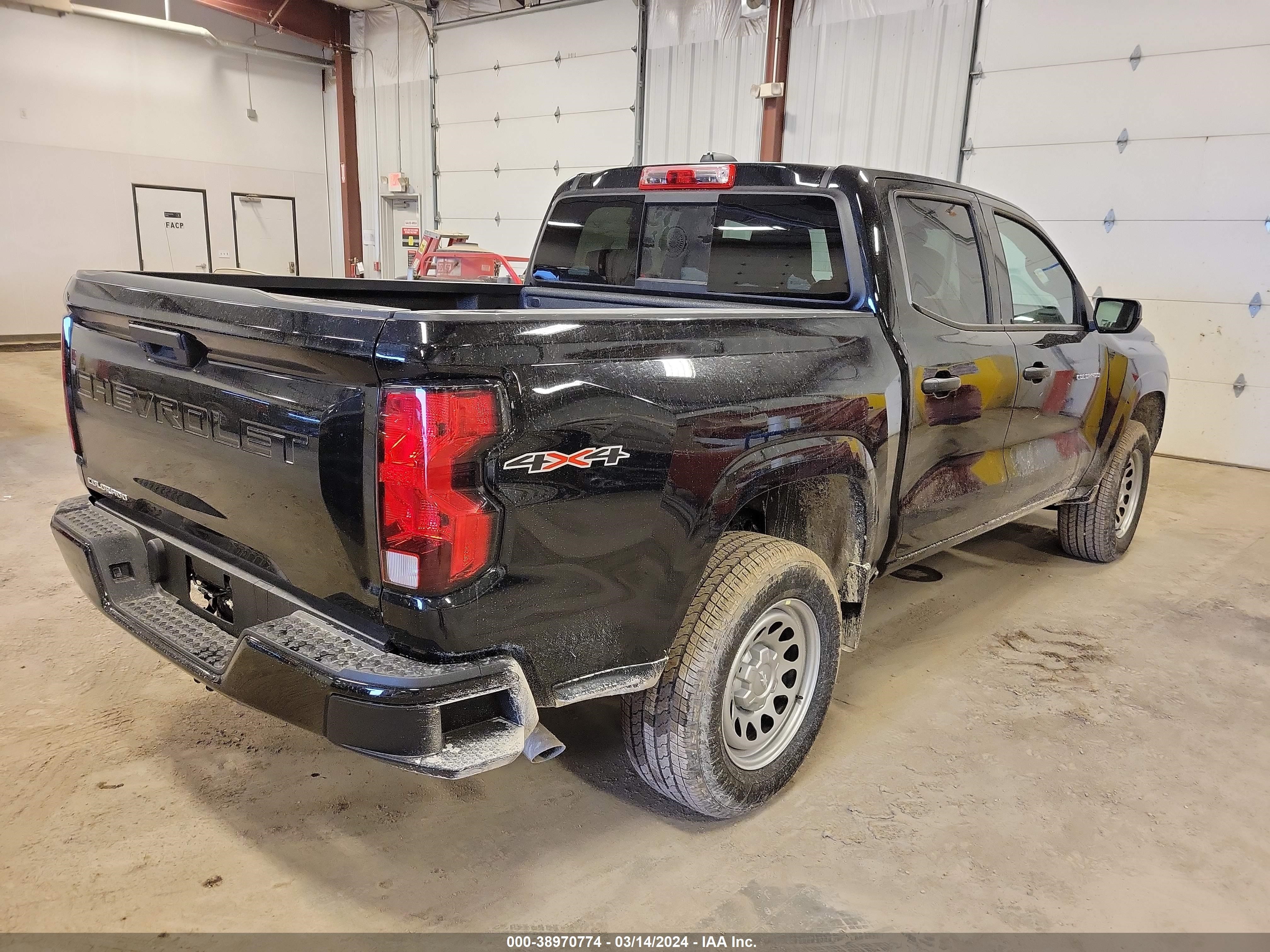 Photo 3 VIN: 1GCPTBEK4R1124503 - CHEVROLET COLORADO 