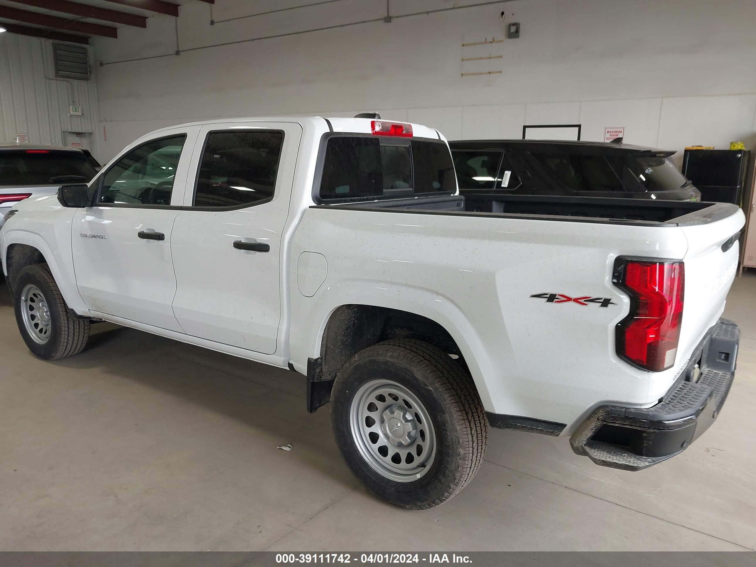 Photo 3 VIN: 1GCPTBEKXR1135280 - CHEVROLET COLORADO 