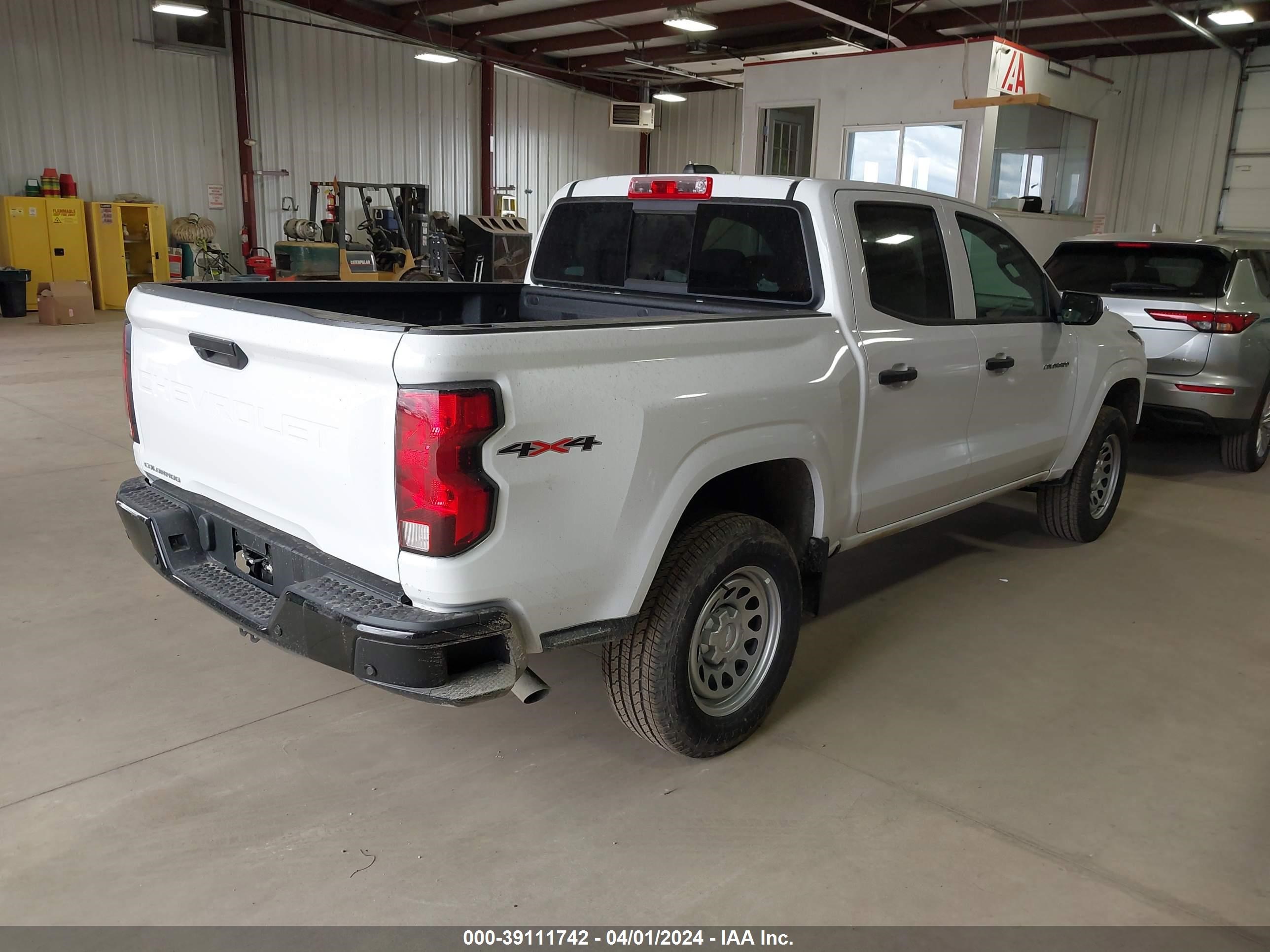 Photo 4 VIN: 1GCPTBEKXR1135280 - CHEVROLET COLORADO 