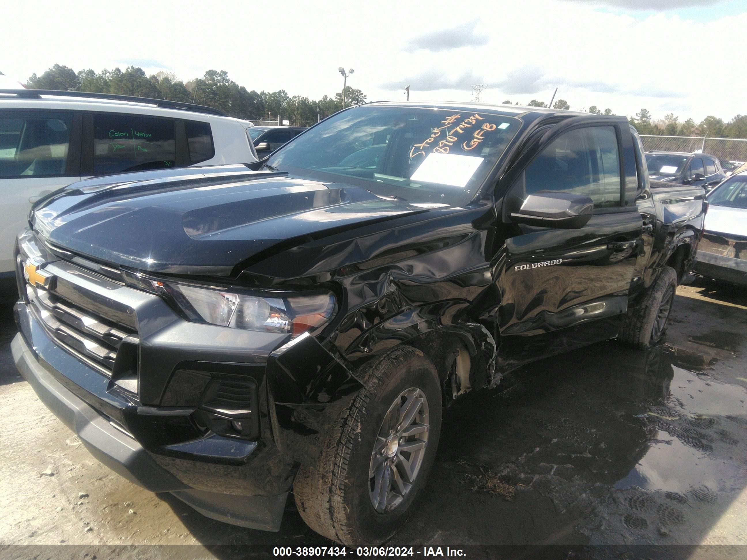 Photo 1 VIN: 1GCPTCEK2P1170396 - CHEVROLET COLORADO 