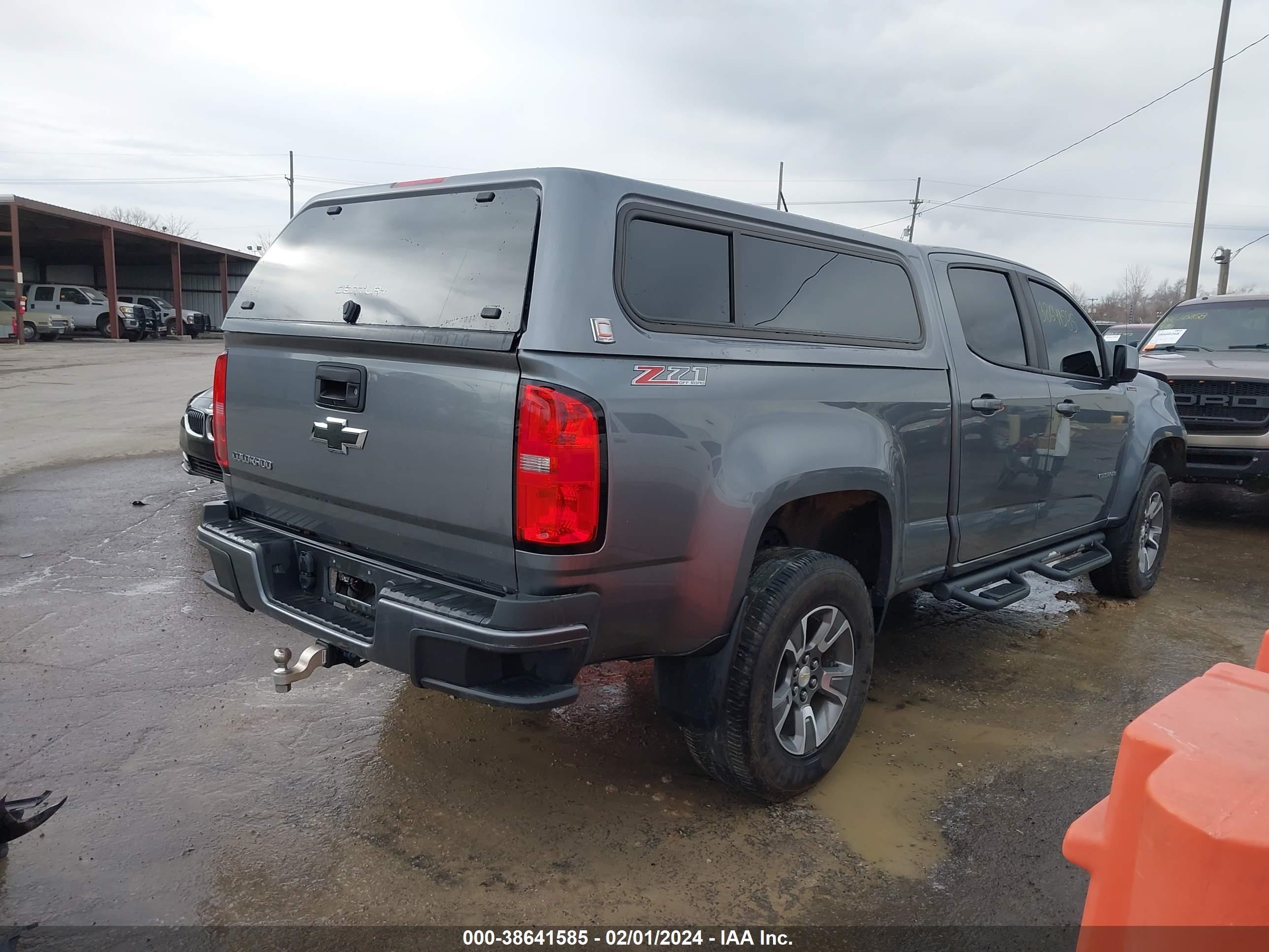 Photo 3 VIN: 1GCPTDE12J1125737 - CHEVROLET COLORADO 