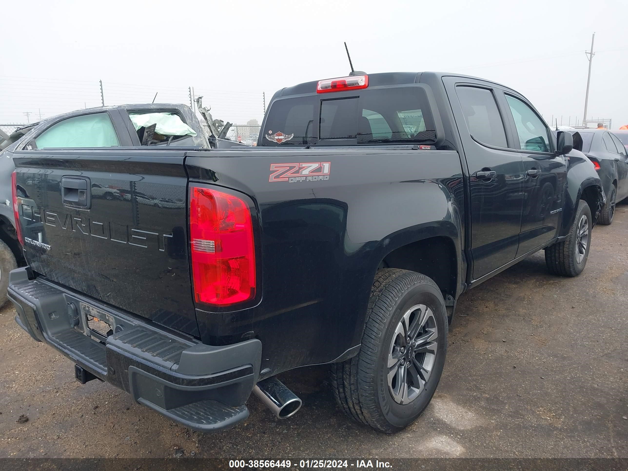 Photo 3 VIN: 1GCPTDE18N1123853 - CHEVROLET COLORADO 