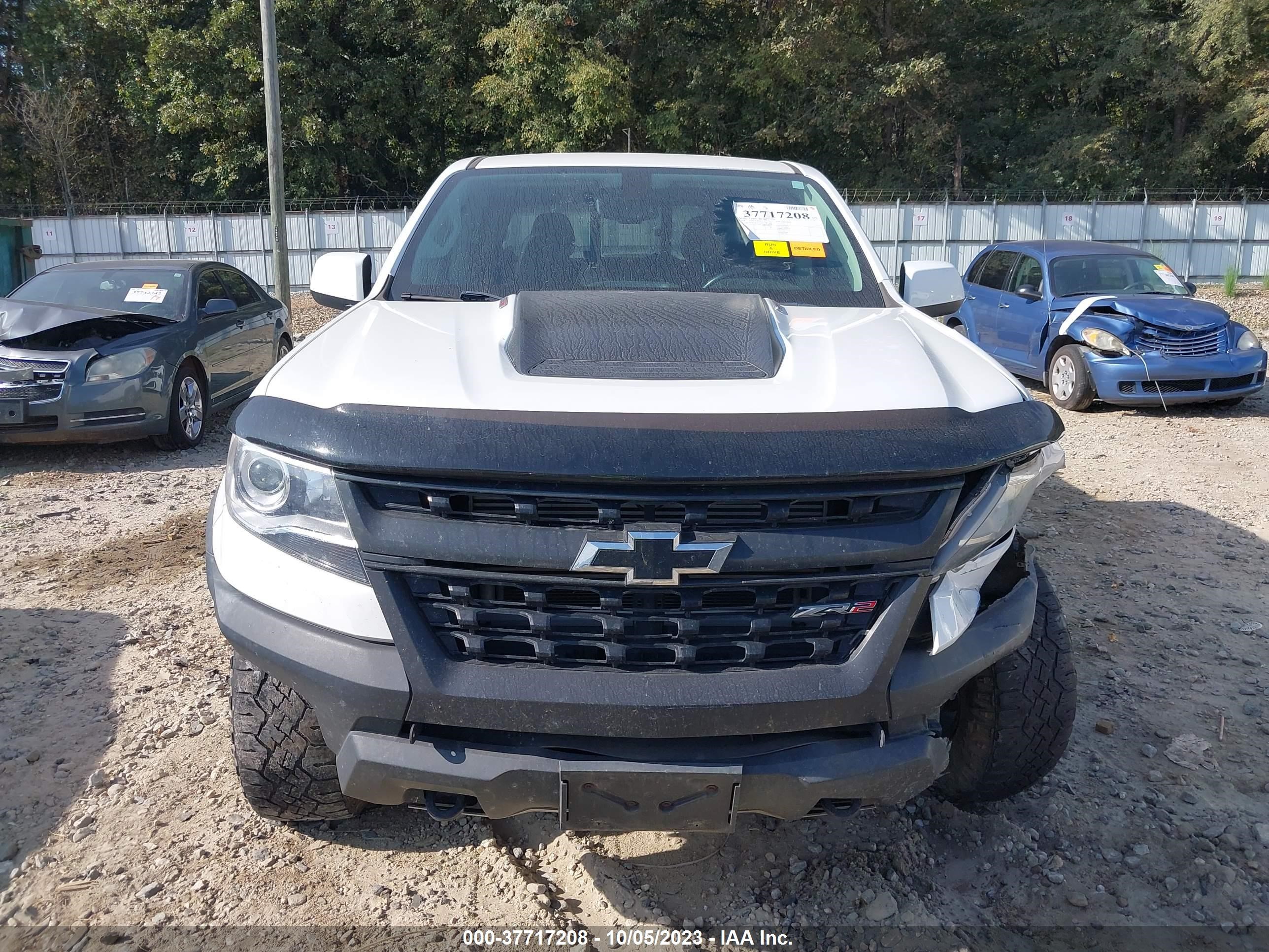 Photo 11 VIN: 1GCPTEE10K1130393 - CHEVROLET COLORADO 