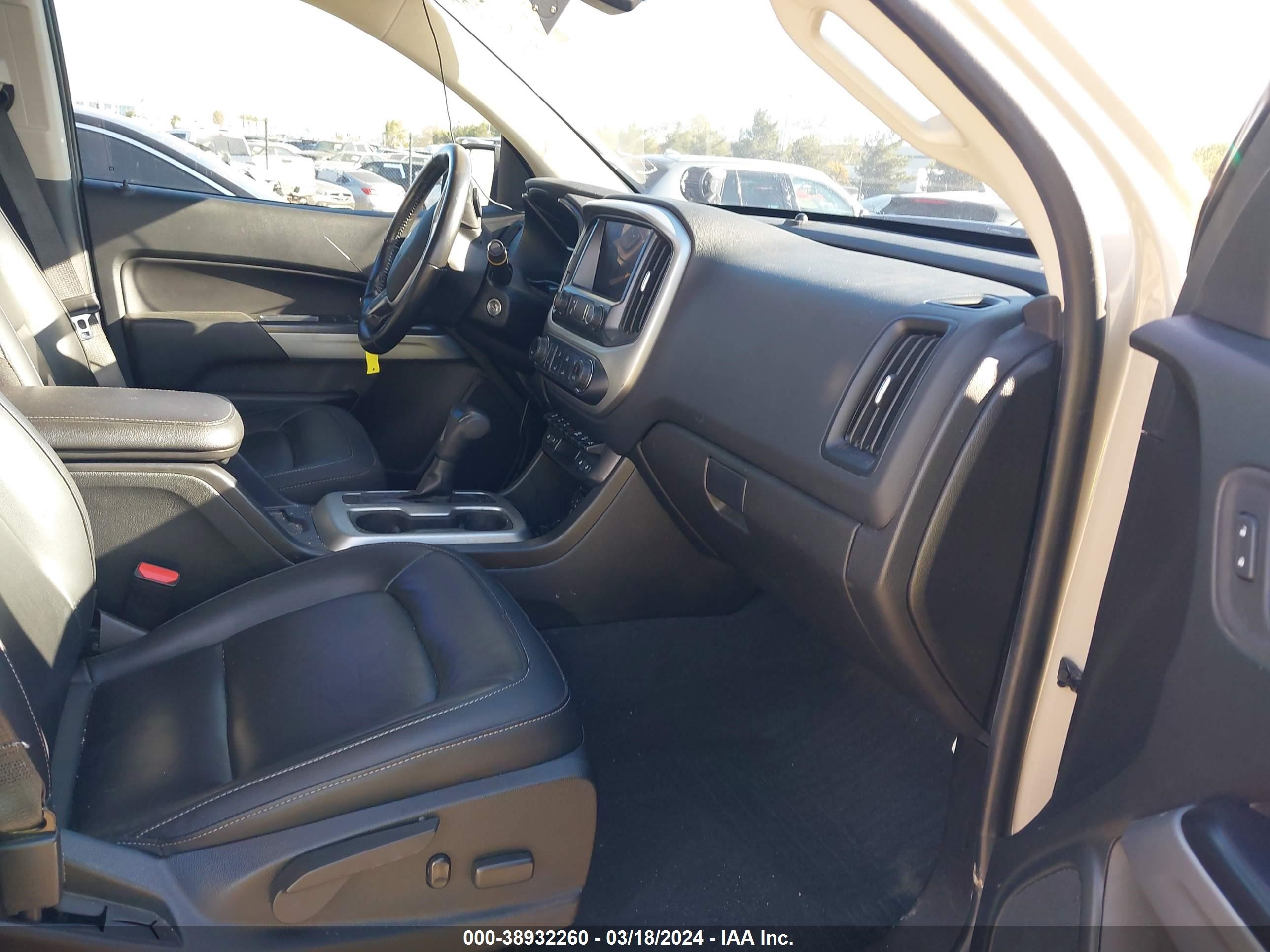 Photo 4 VIN: 1GCPTEE10M1268227 - CHEVROLET COLORADO 