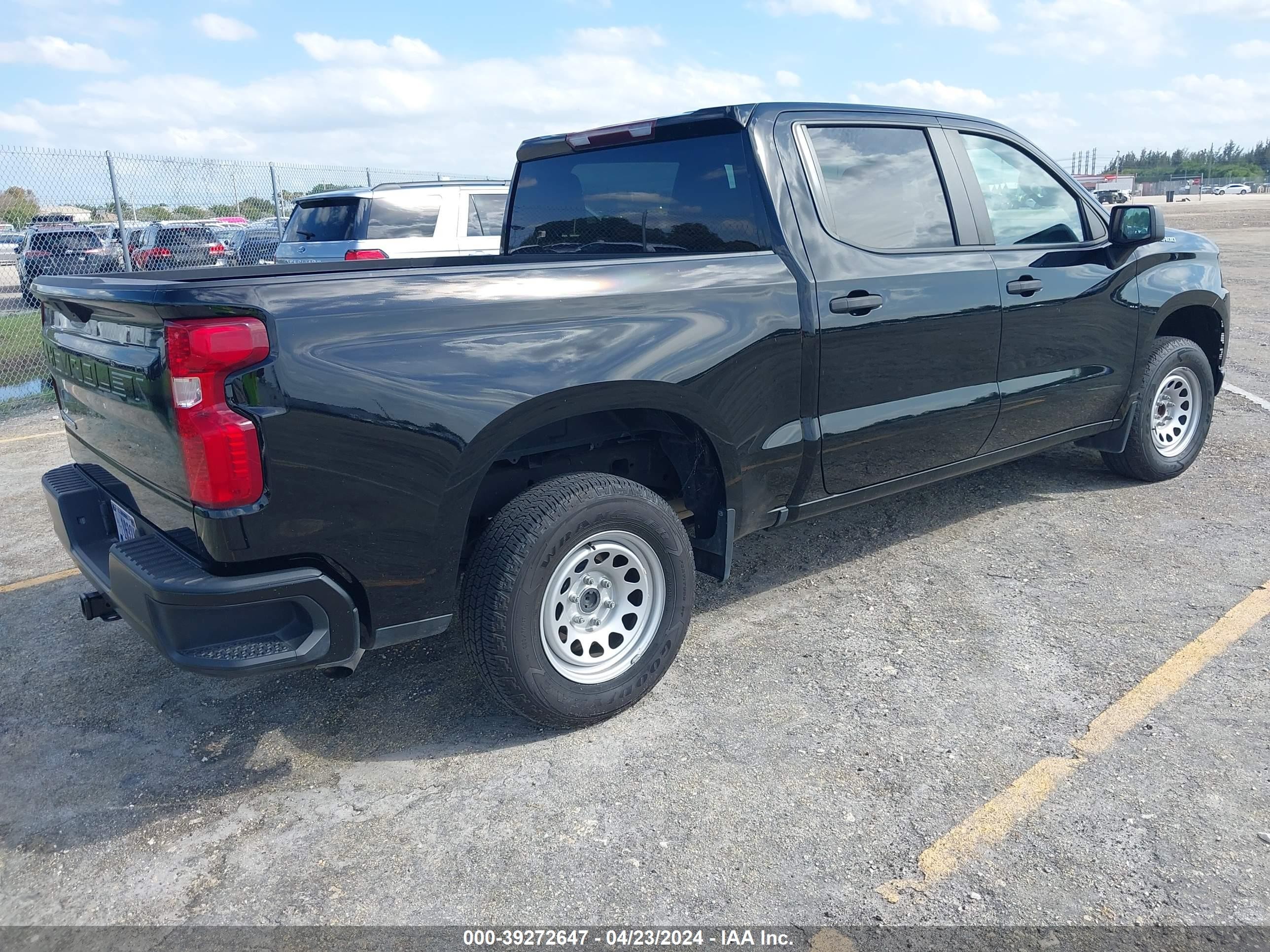 Photo 3 VIN: 1GCPWAEH3MZ392412 - CHEVROLET SILVERADO 