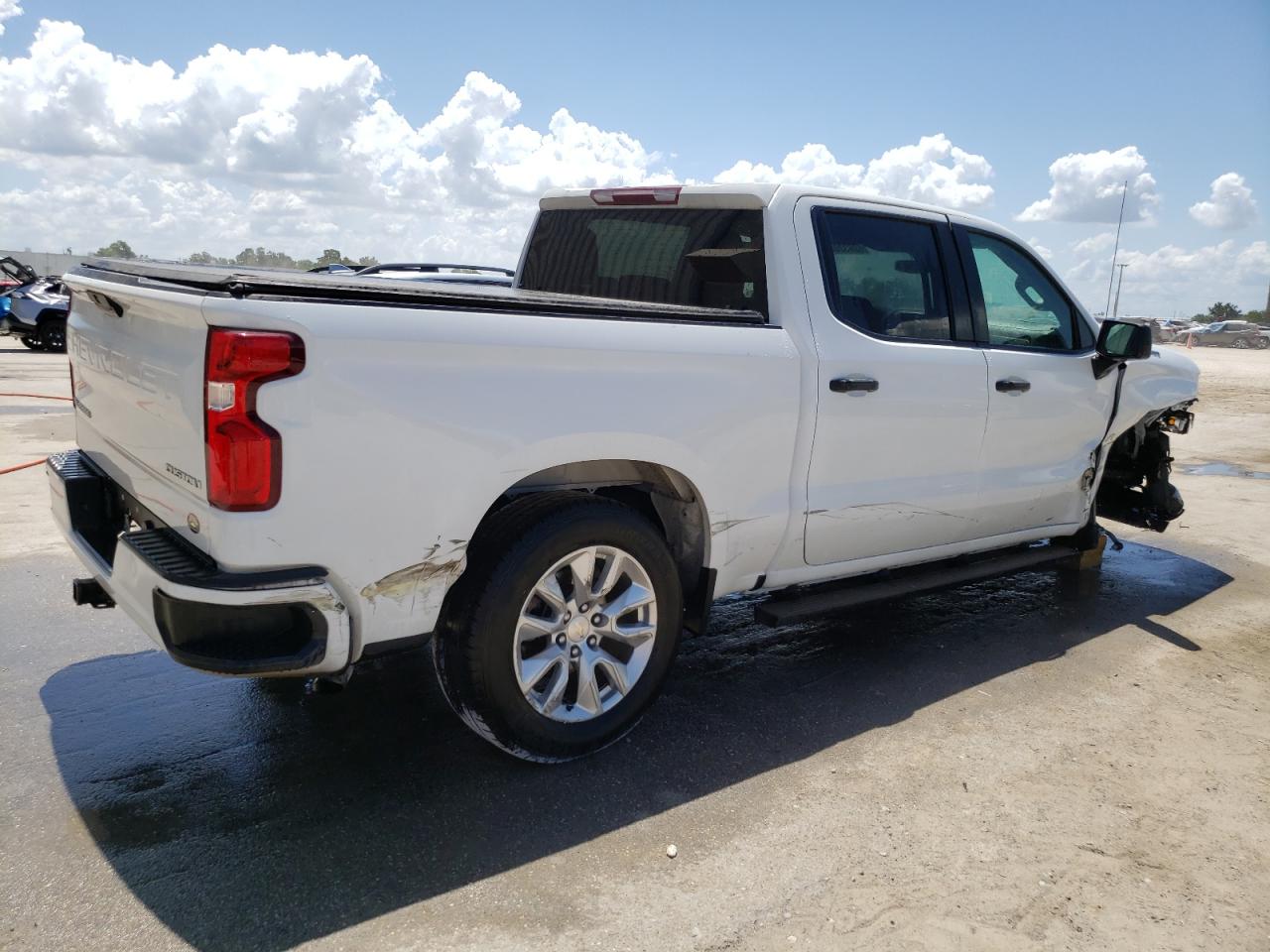 Photo 2 VIN: 1GCPWBEK7MZ224368 - CHEVROLET SILVERADO 