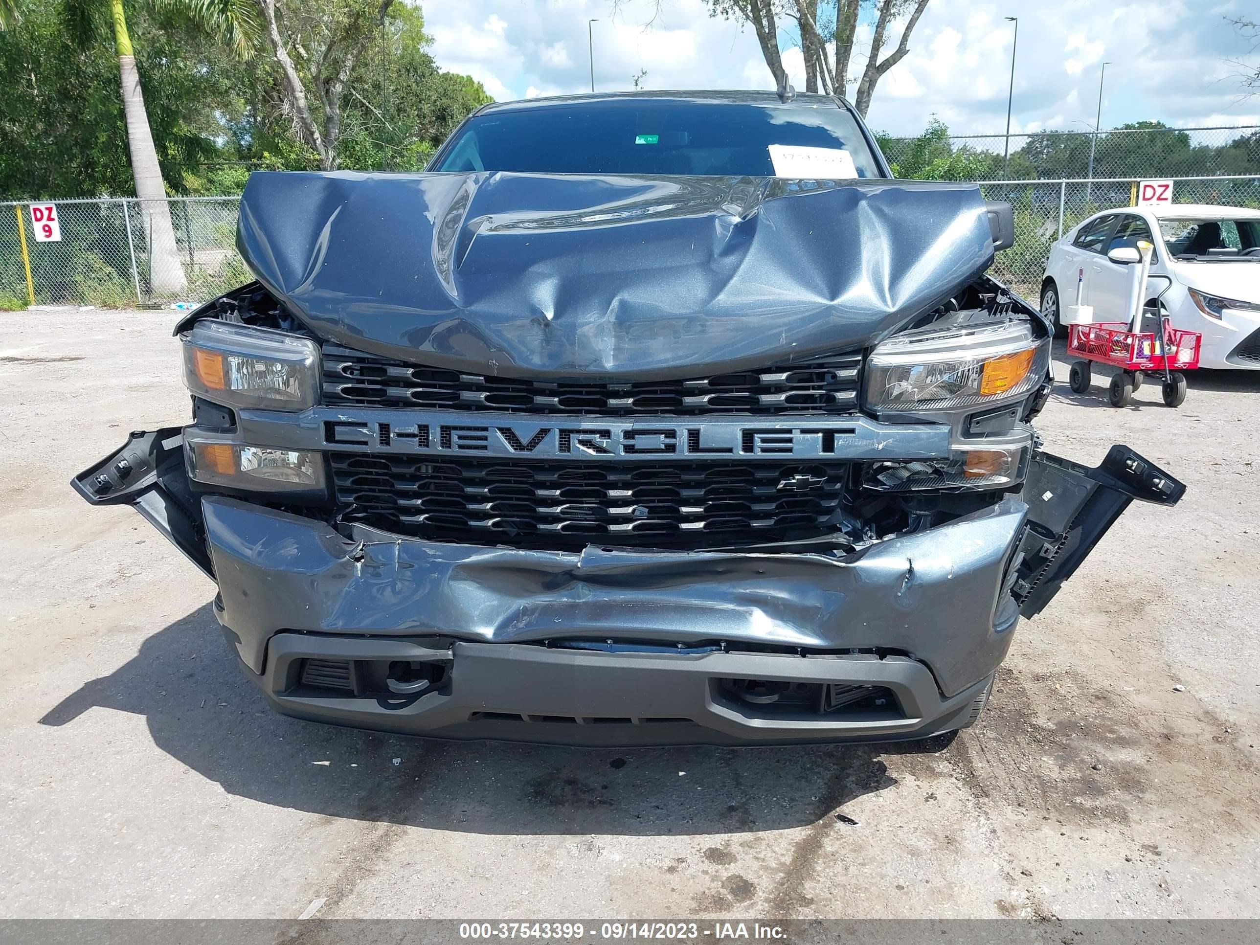 Photo 11 VIN: 1GCPWBEK8MZ241440 - CHEVROLET SILVERADO 