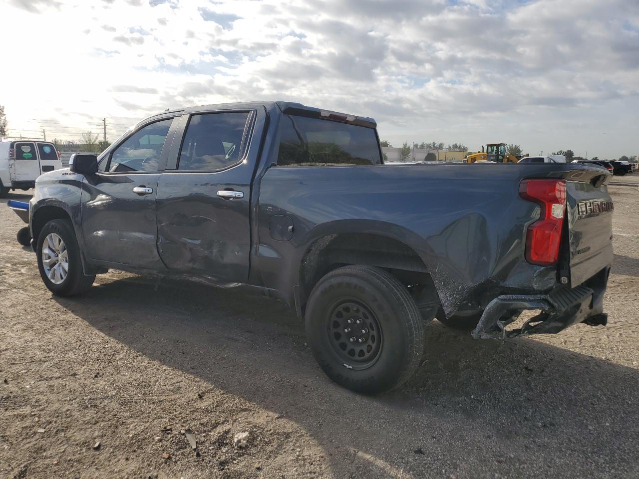 Photo 1 VIN: 1GCPWBEK9MZ187999 - CHEVROLET SILVERADO 