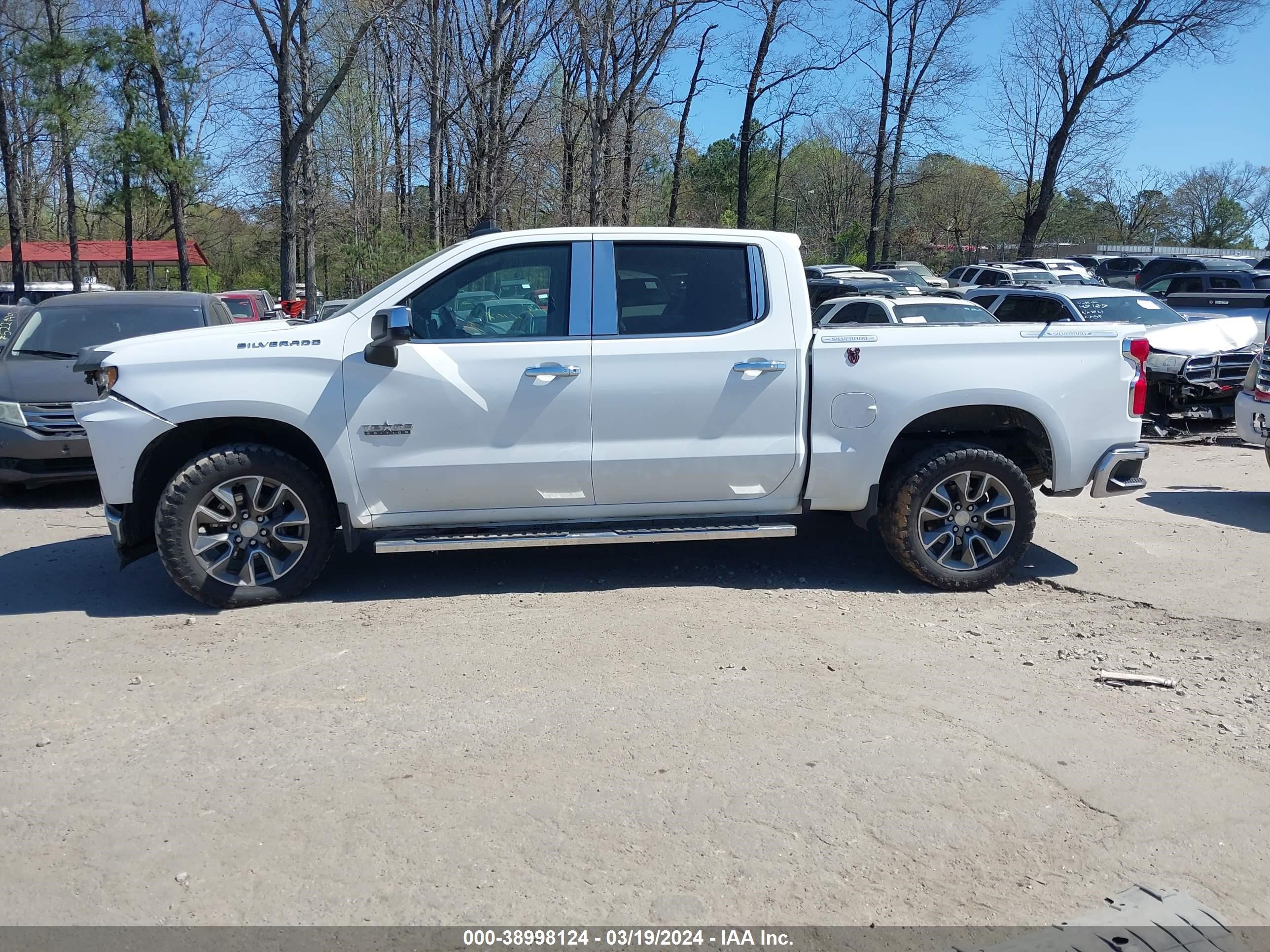 Photo 13 VIN: 1GCPWCED9KZ167028 - CHEVROLET SILVERADO 