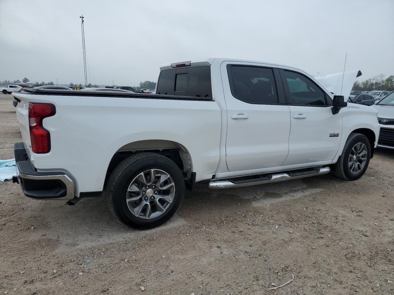 Photo 2 VIN: 1GCPWCED9KZ169197 - CHEVROLET SILVERADO 