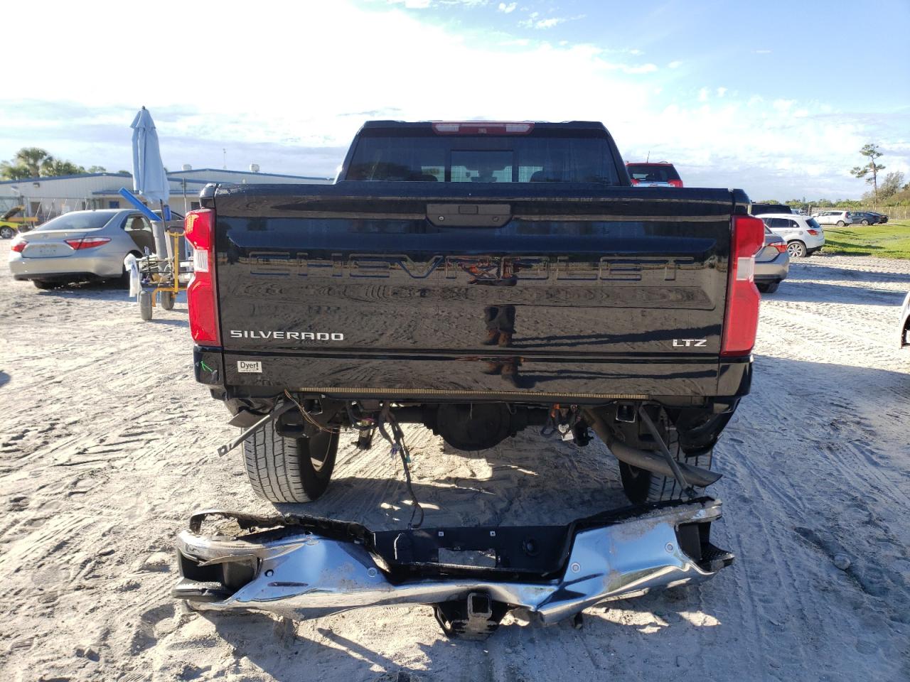 Photo 5 VIN: 1GCPWEED4KZ268652 - CHEVROLET SILVERADO 