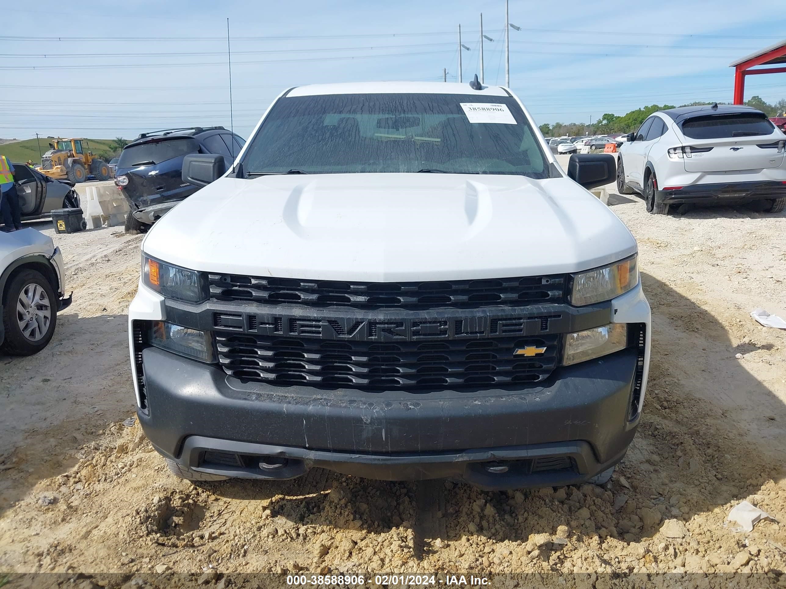 Photo 5 VIN: 1GCPYAEH5KZ378986 - CHEVROLET SILVERADO 