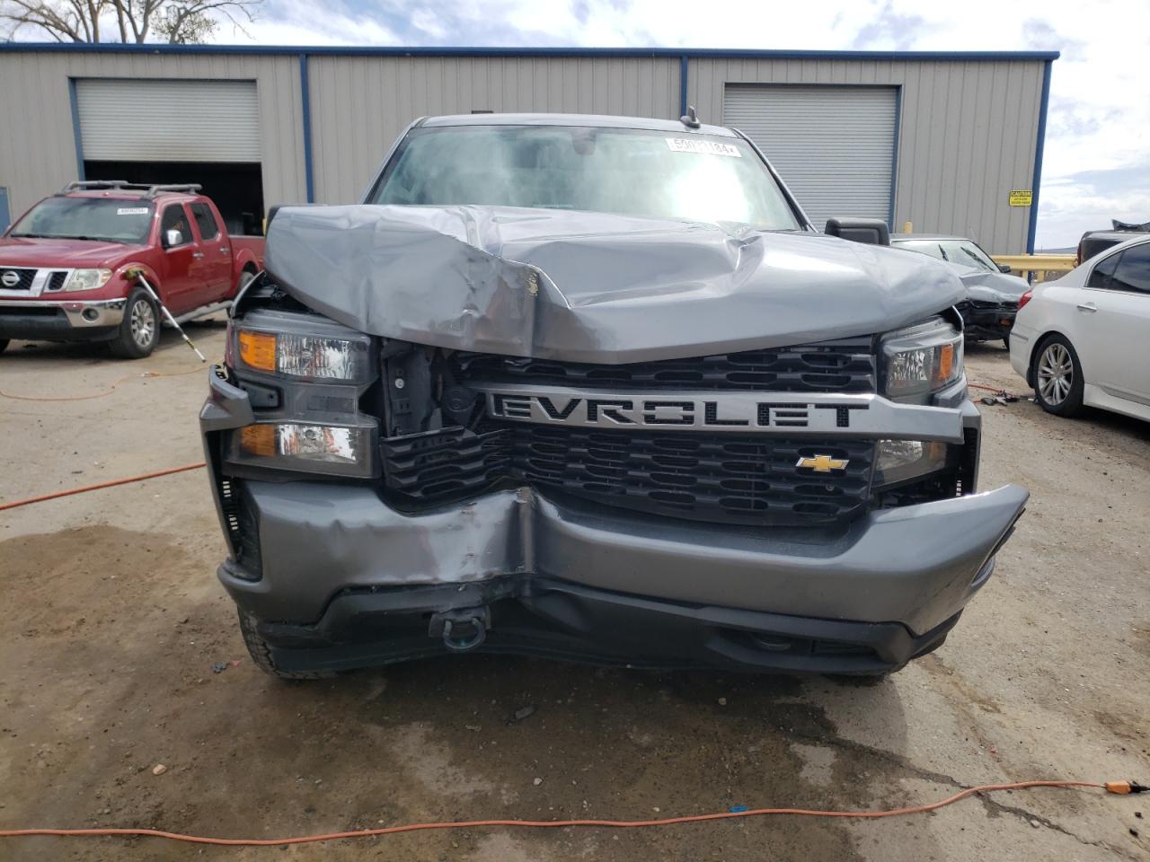 Photo 4 VIN: 1GCPYBEH8LZ135597 - CHEVROLET SILVERADO 