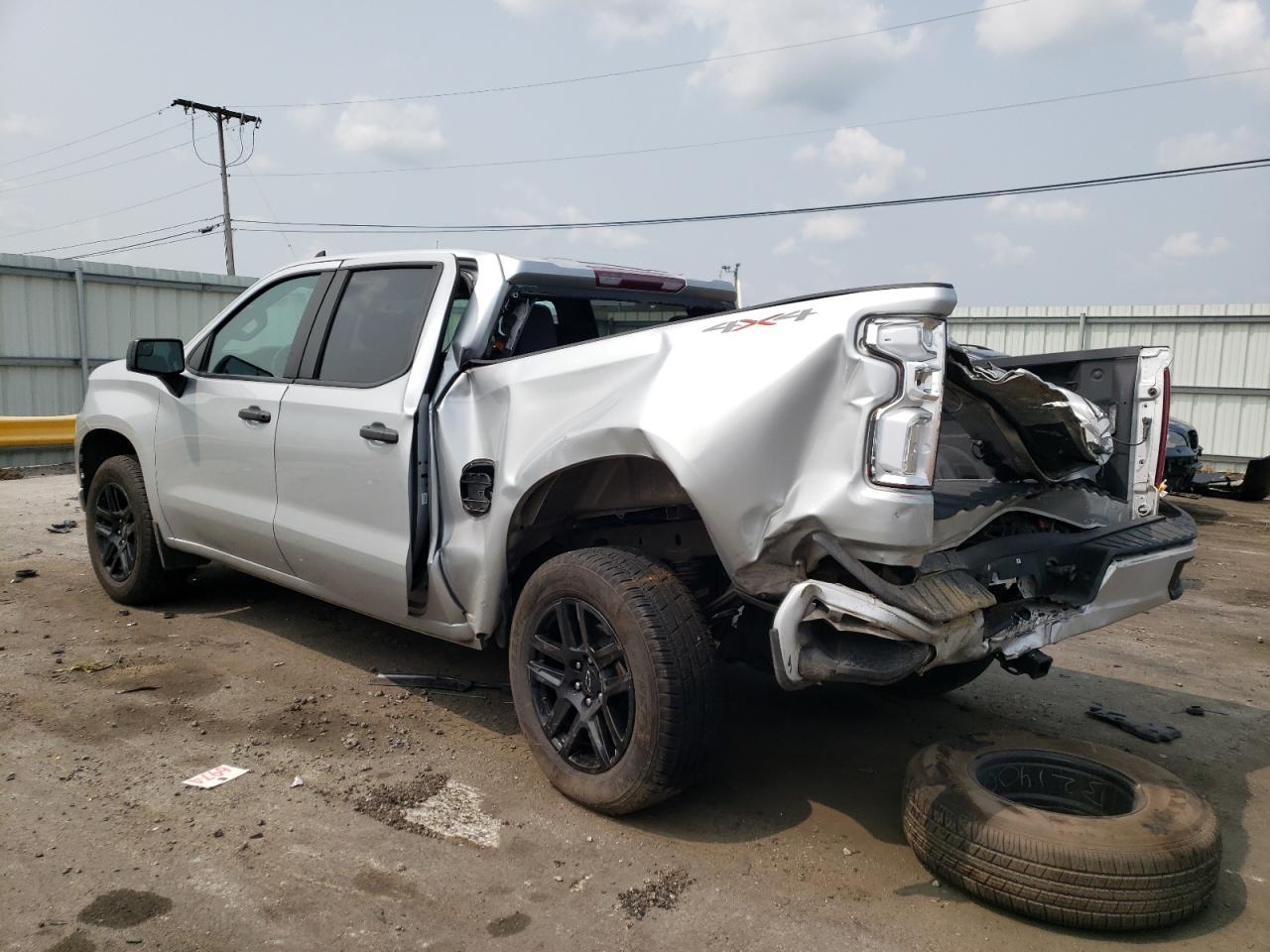 Photo 1 VIN: 1GCPYBEK0MZ327352 - CHEVROLET SILVERADO 