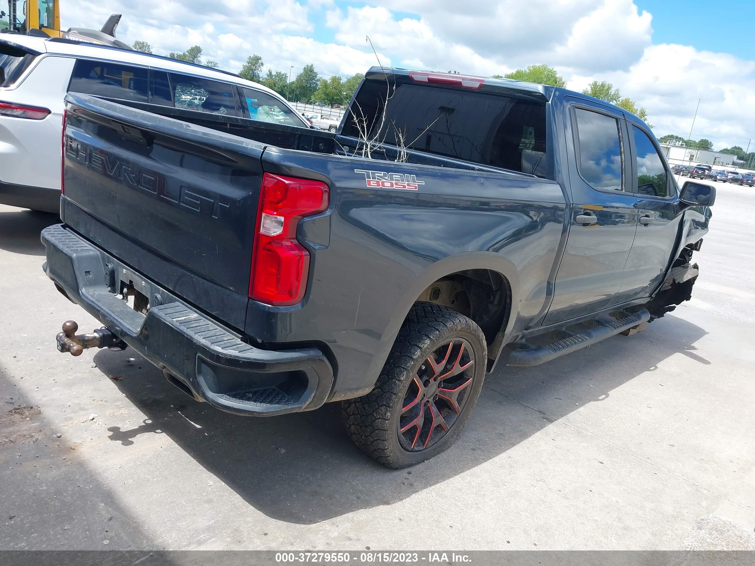 Photo 3 VIN: 1GCPYCEF1LZ106608 - CHEVROLET SILVERADO 