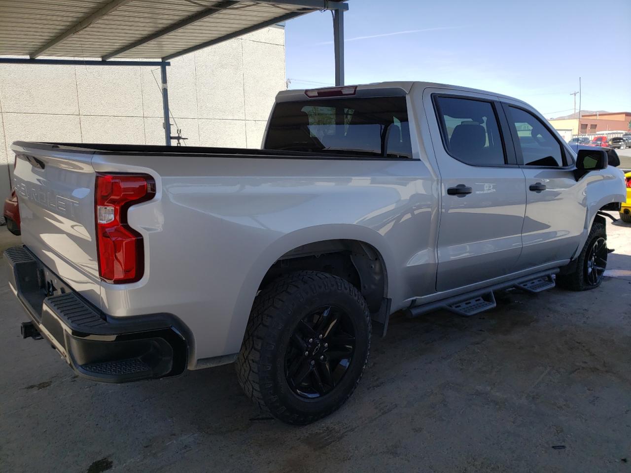 Photo 2 VIN: 1GCPYCEF8MZ357515 - CHEVROLET SILVERADO 