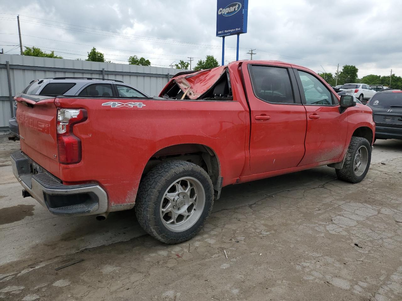 Photo 2 VIN: 1GCPYDEK7KZ352175 - CHEVROLET SILVERADO 