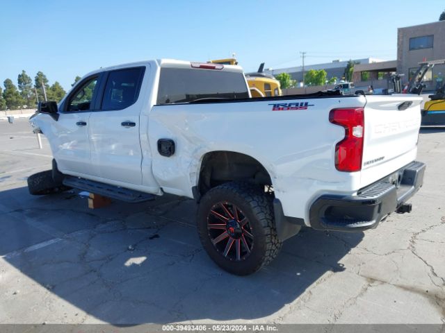 Photo 2 VIN: 1GCPYFED1KZ383855 - CHEVROLET SILVERADO 