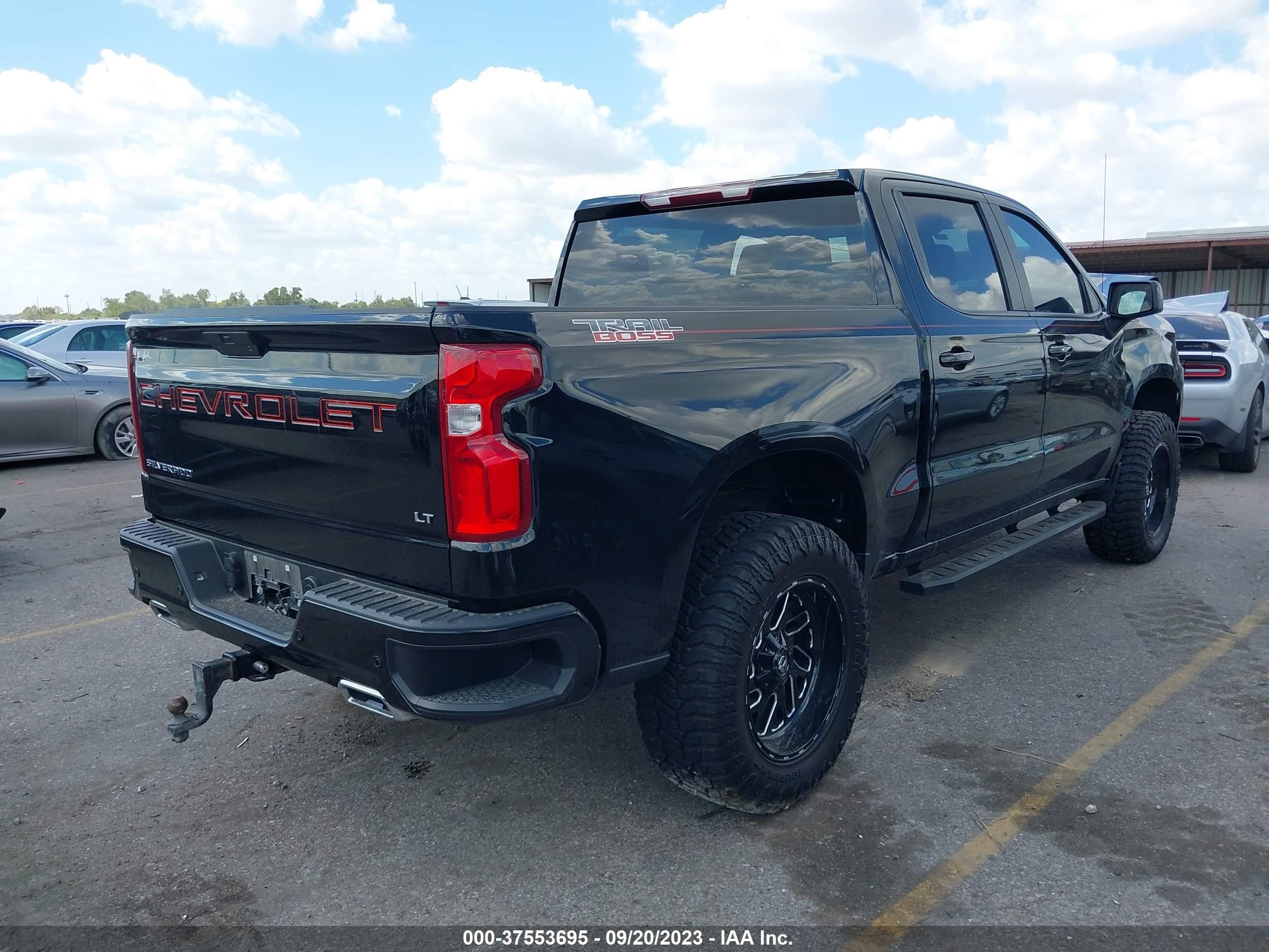 Photo 3 VIN: 1GCPYFED3NZ145638 - CHEVROLET SILVERADO 