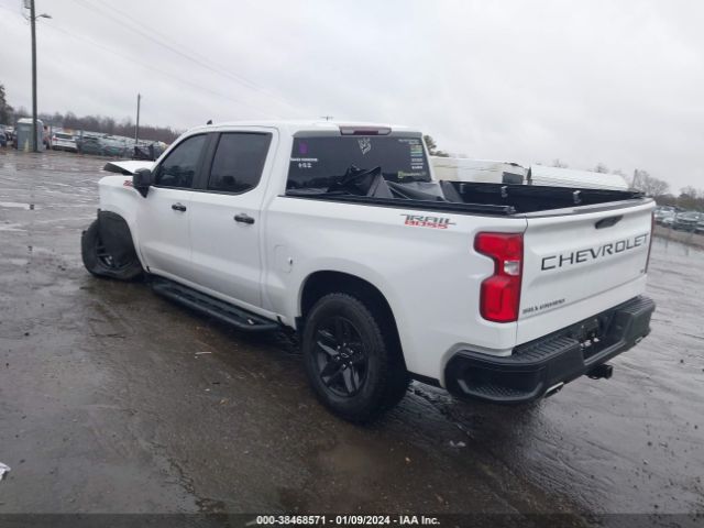 Photo 2 VIN: 1GCPYFED7KZ128871 - CHEVROLET SILVERADO 1500 