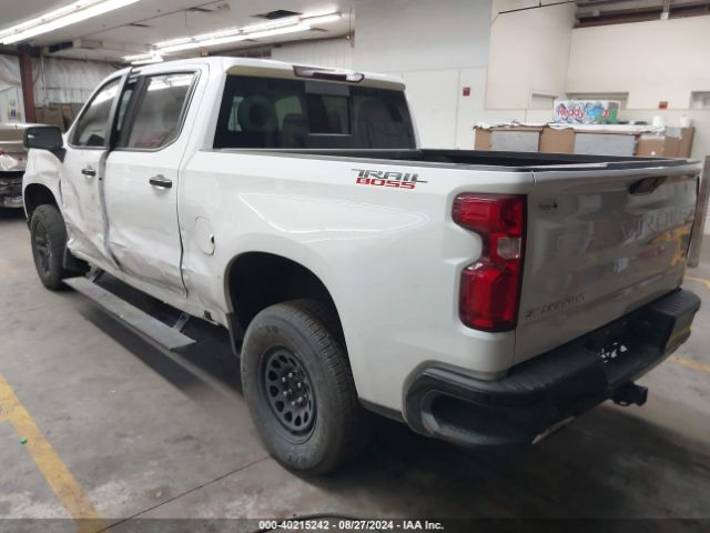 Photo 2 VIN: 1GCPYFED9MZ352615 - CHEVROLET SILVERADO 