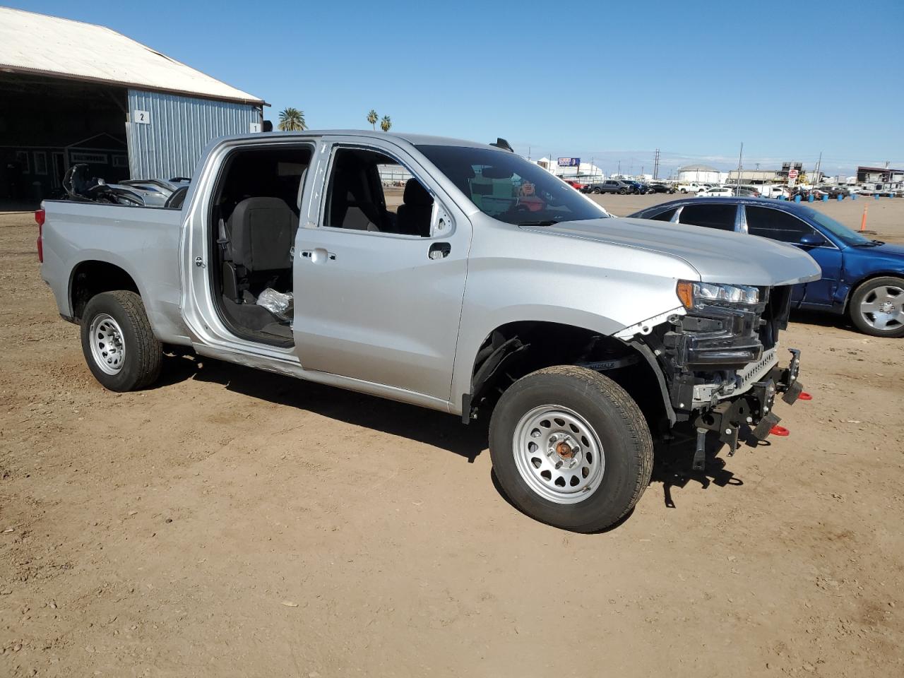 Photo 3 VIN: 1GCPYFED9NZ158572 - CHEVROLET SILVERADO 