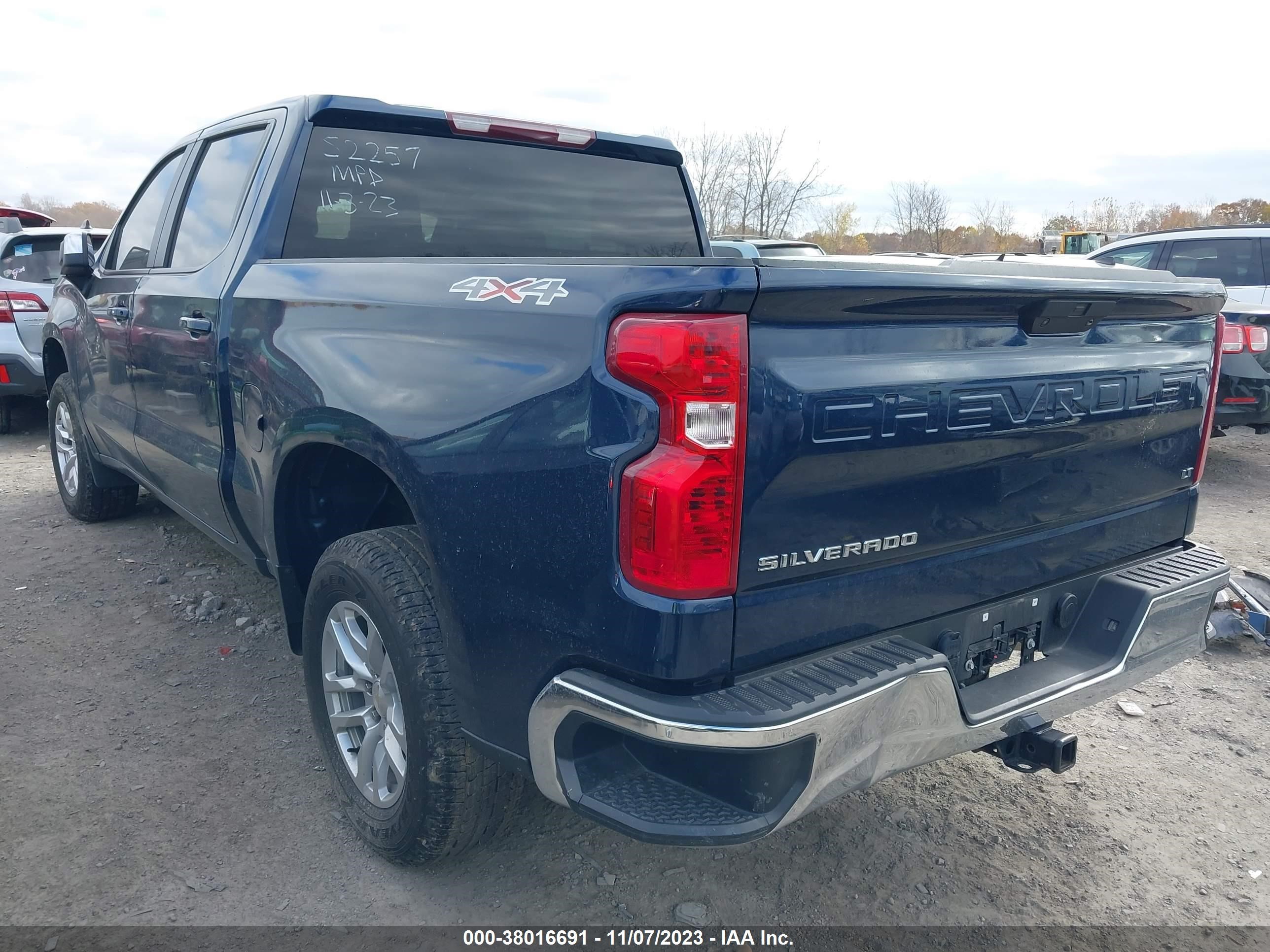 Photo 2 VIN: 1GCPYJEK6MZ432875 - CHEVROLET SILVERADO 