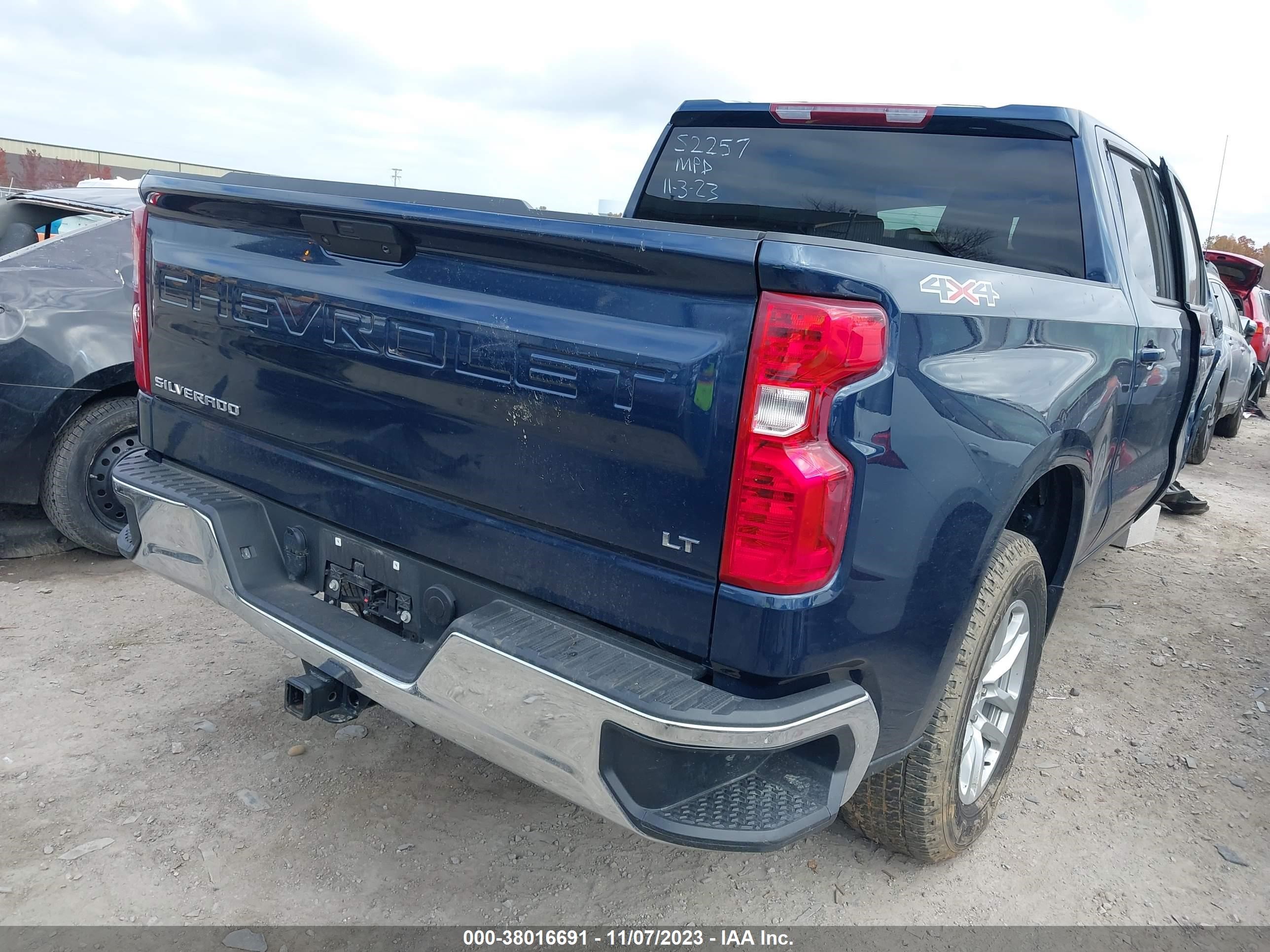 Photo 3 VIN: 1GCPYJEK6MZ432875 - CHEVROLET SILVERADO 