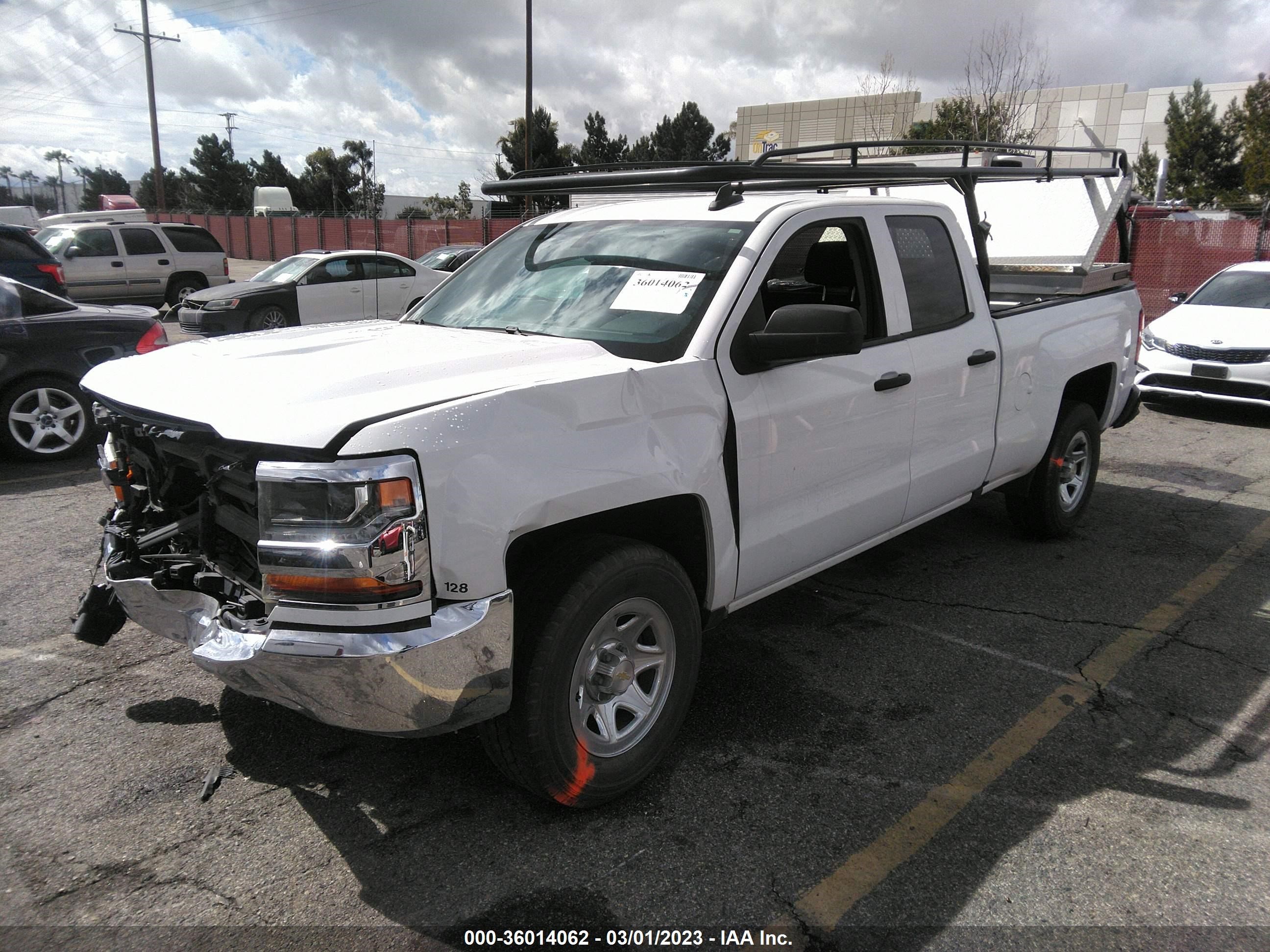 Photo 1 VIN: 1GCRCNEC0HZ357295 - CHEVROLET SILVERADO 