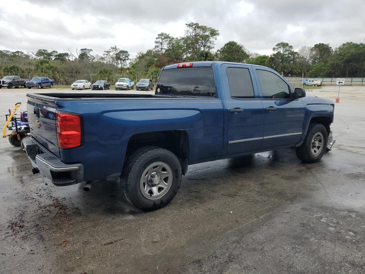 Photo 2 VIN: 1GCRCNEC5GZ319866 - CHEVROLET SILVERADO 