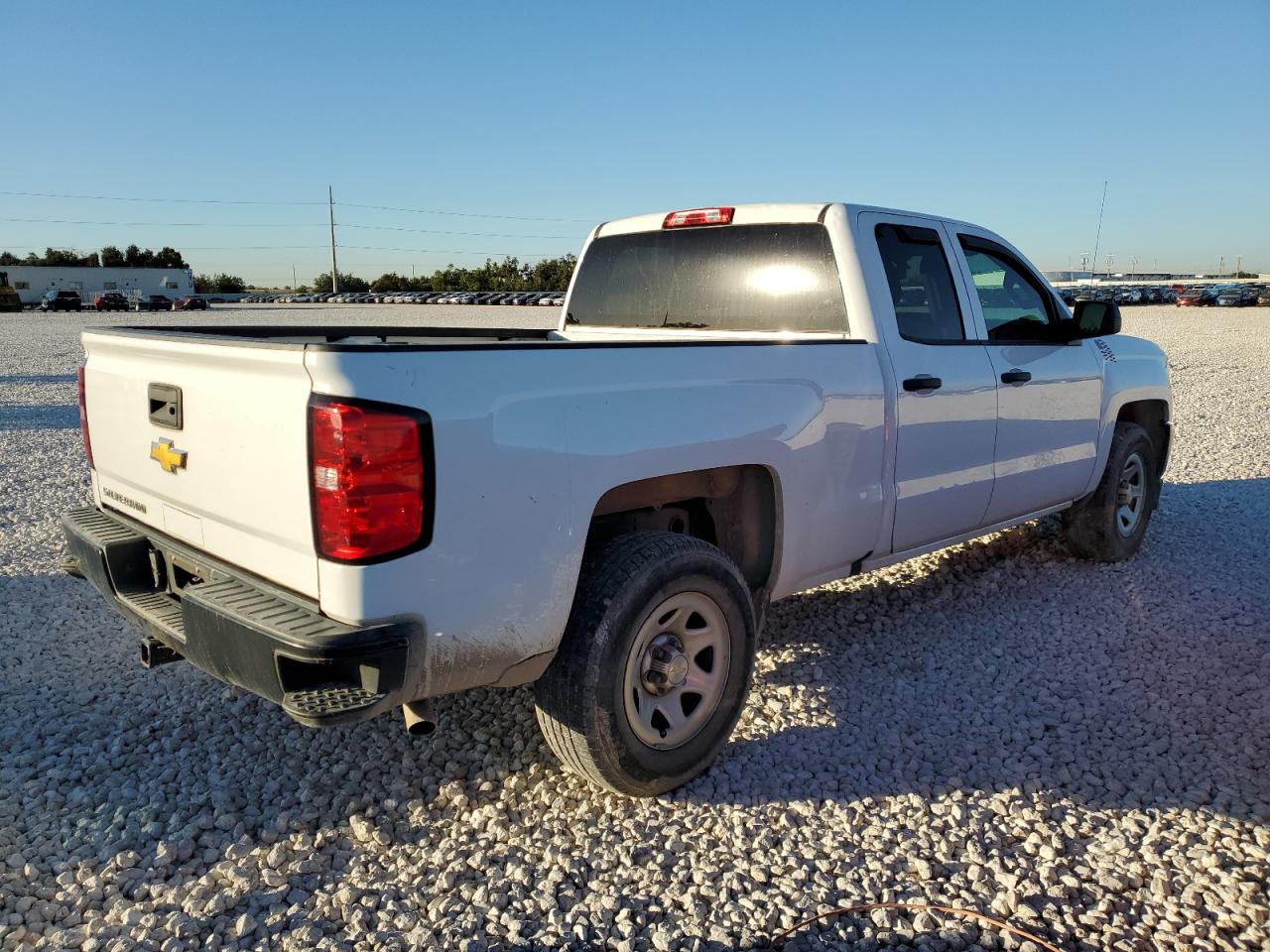 Photo 2 VIN: 1GCRCNECXGZ100689 - CHEVROLET SILVERADO 