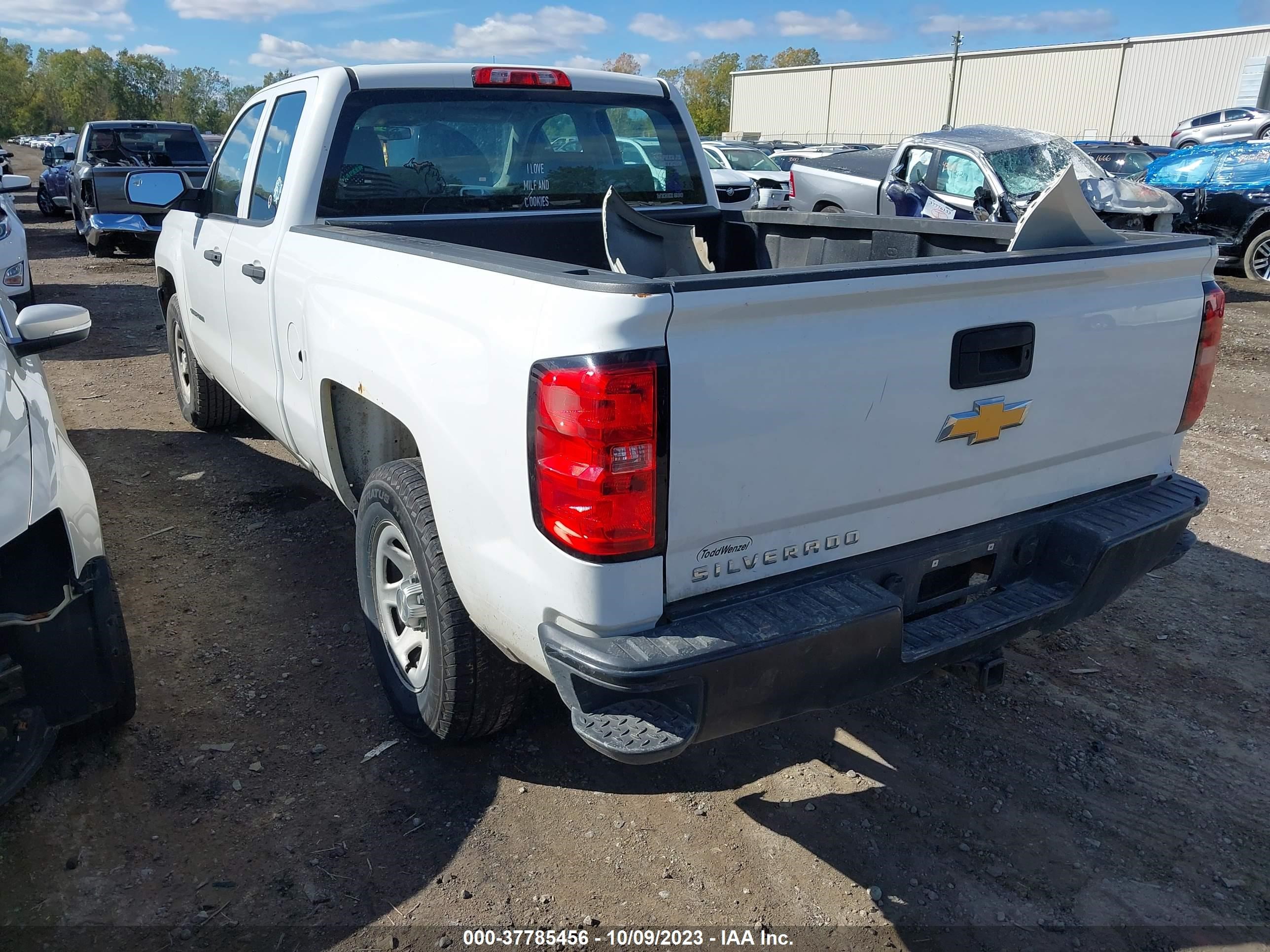 Photo 2 VIN: 1GCRCNECXGZ268879 - CHEVROLET SILVERADO 