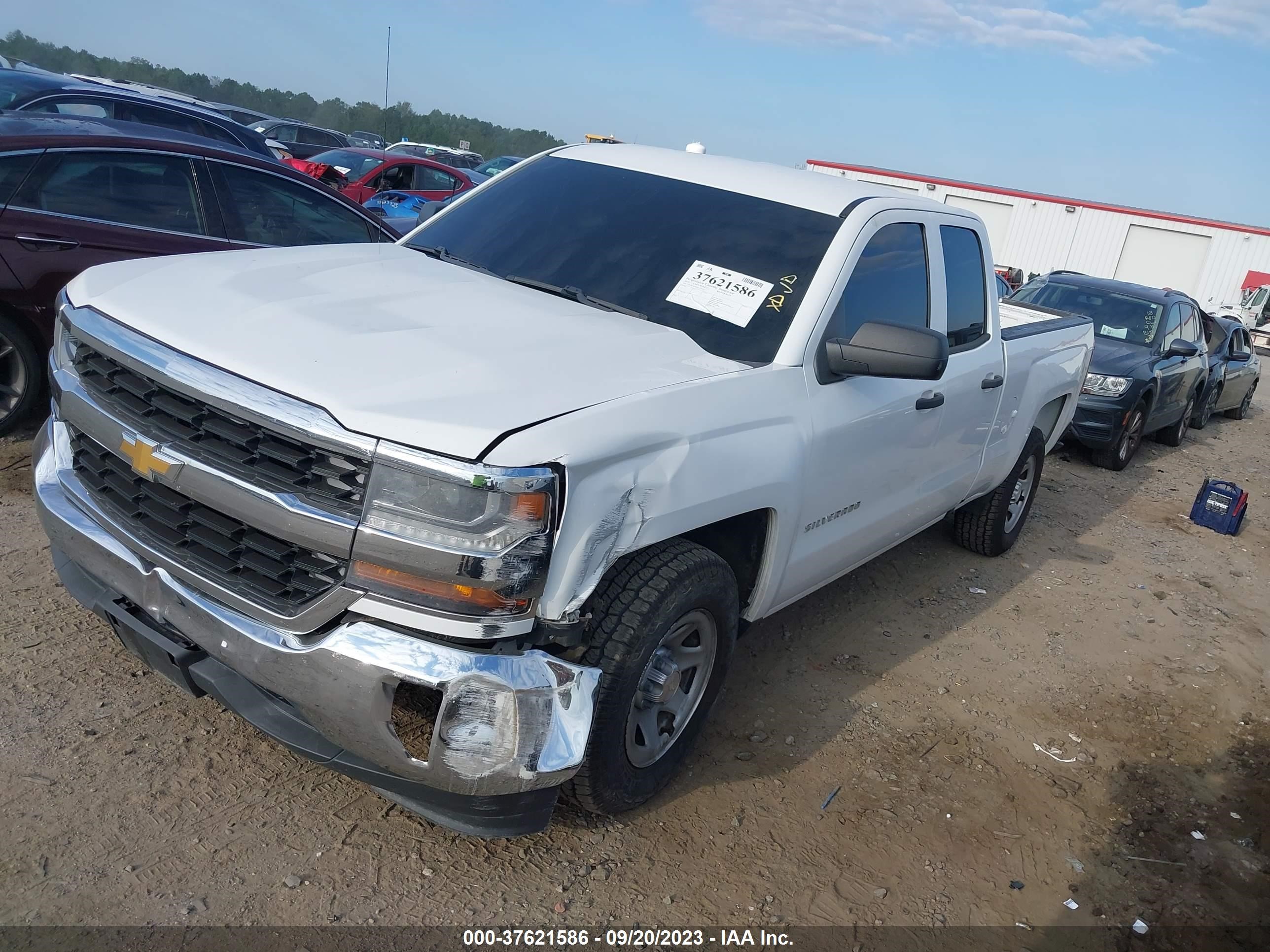 Photo 1 VIN: 1GCRCNEH1GZ210333 - CHEVROLET SILVERADO 