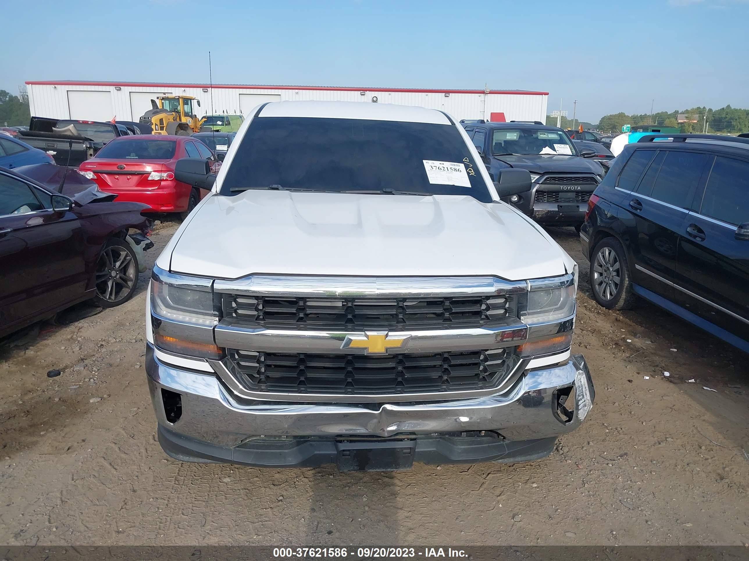 Photo 11 VIN: 1GCRCNEH1GZ210333 - CHEVROLET SILVERADO 