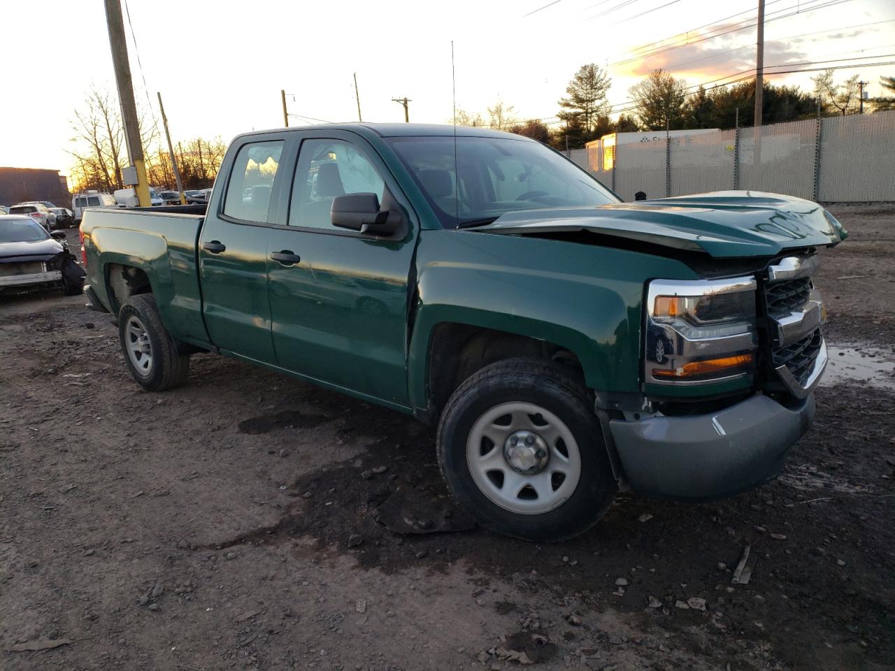 Photo 3 VIN: 1GCRCNEH4GZ386602 - CHEVROLET SILVERADO 