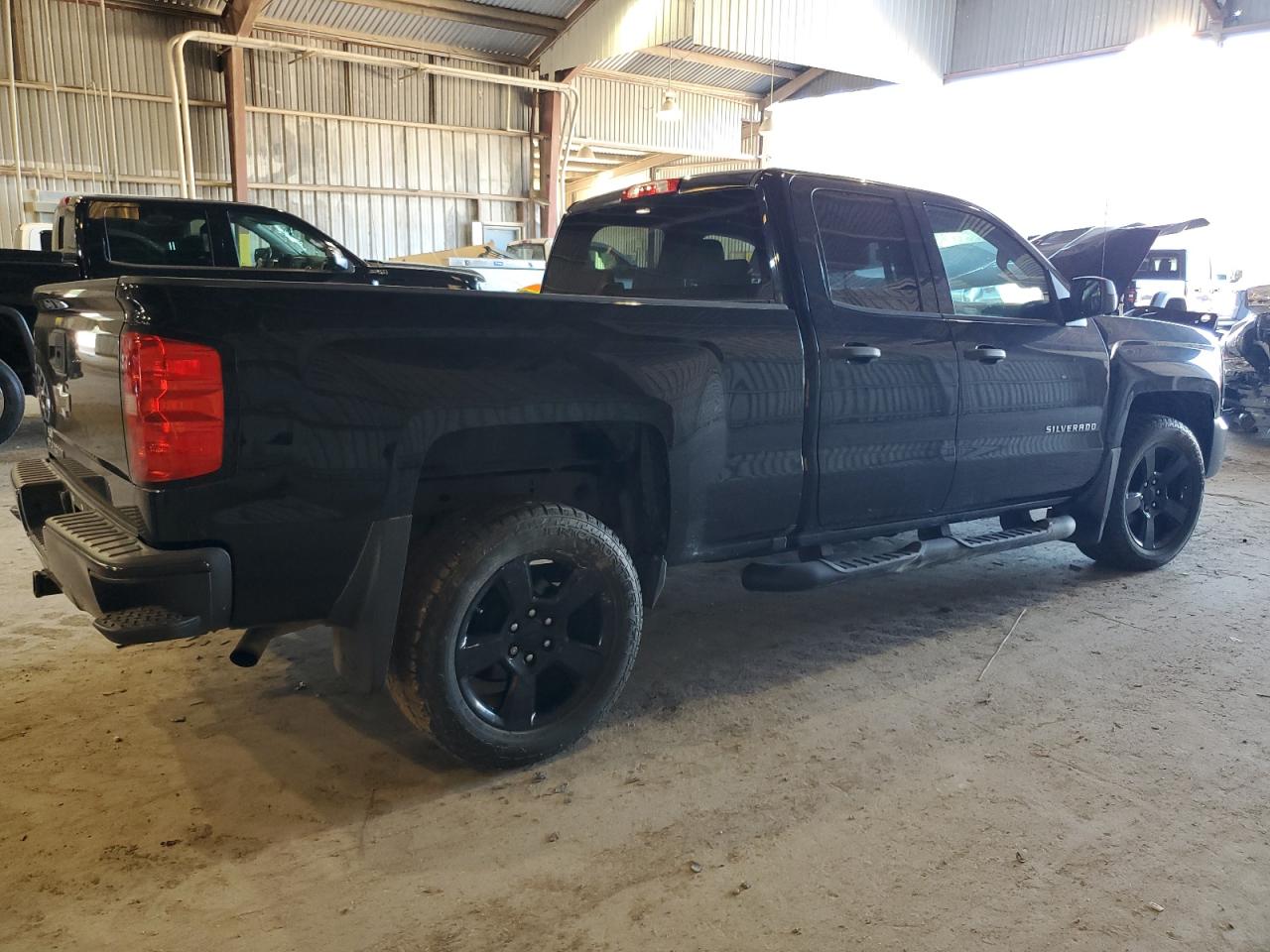 Photo 2 VIN: 1GCRCNEH5GZ224090 - CHEVROLET SILVERADO 