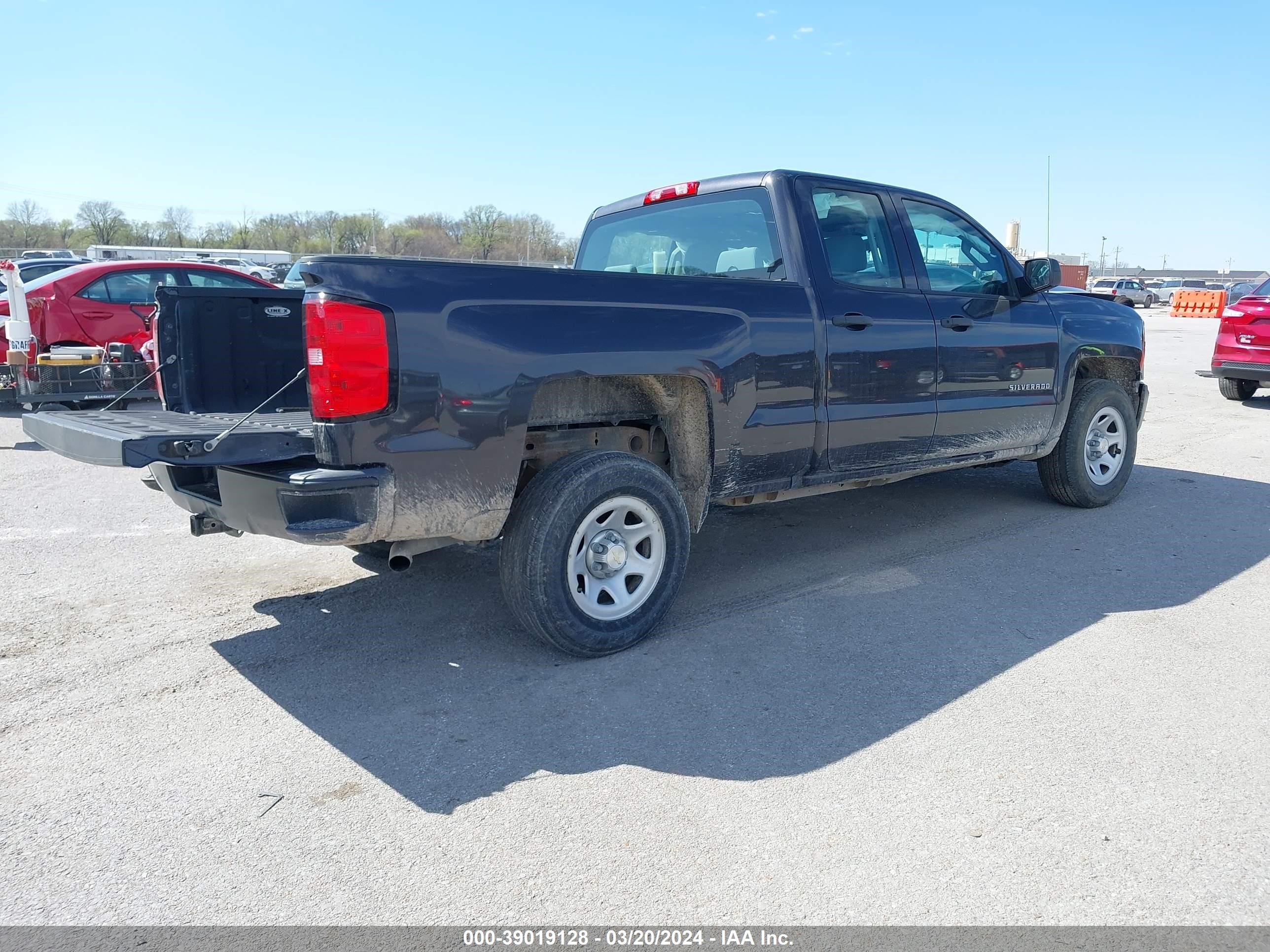 Photo 3 VIN: 1GCRCNEH6GZ131465 - CHEVROLET SILVERADO 