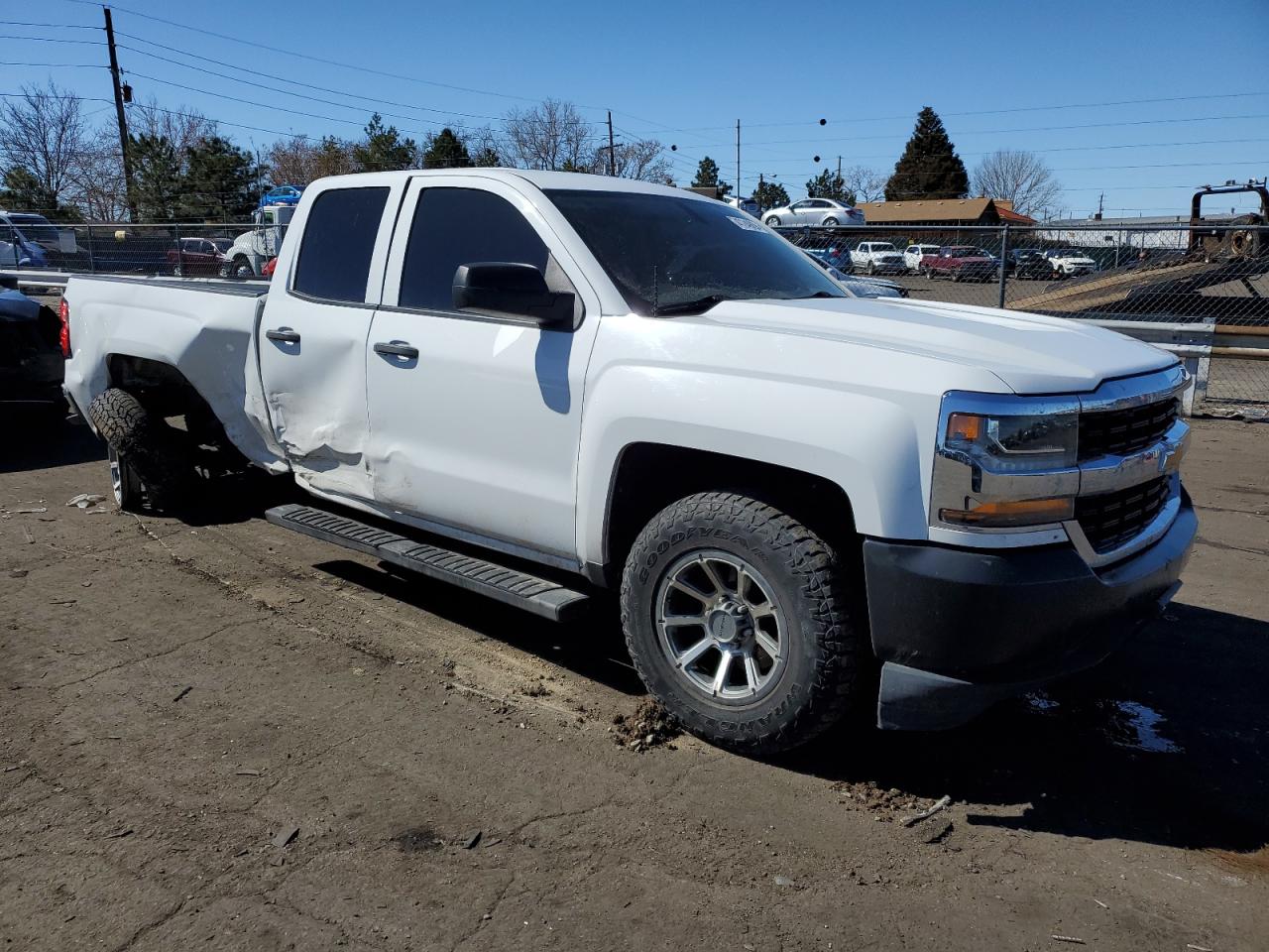 Photo 3 VIN: 1GCRCNEH9GZ333765 - CHEVROLET SILVERADO 