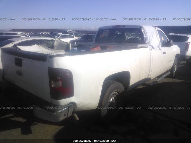 Photo 3 VIN: 1GCRCPE05DZ111869 - CHEVROLET SILVERADO 1500 