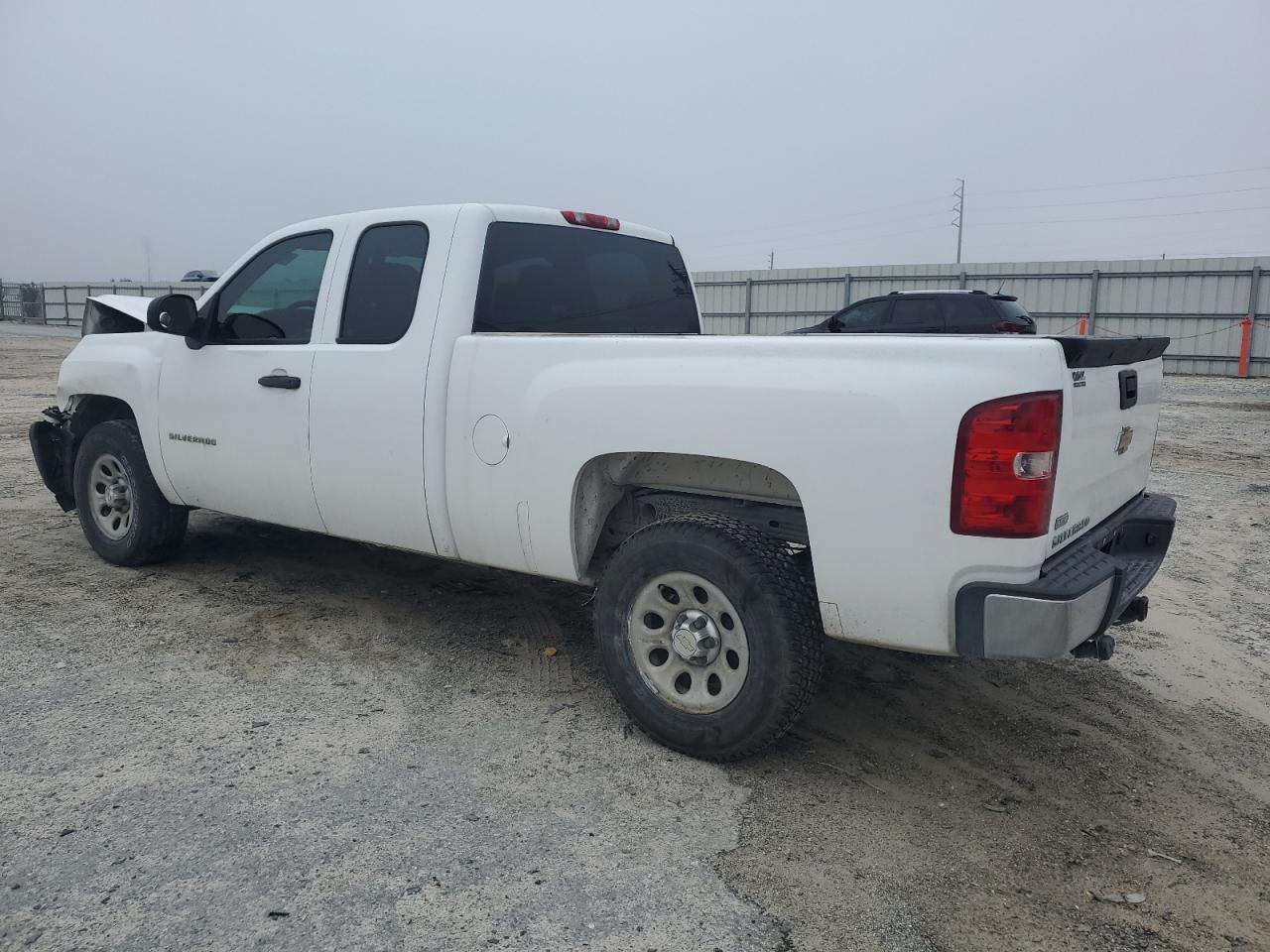 Photo 1 VIN: 1GCRCPEA5BZ209399 - CHEVROLET SILVERADO 