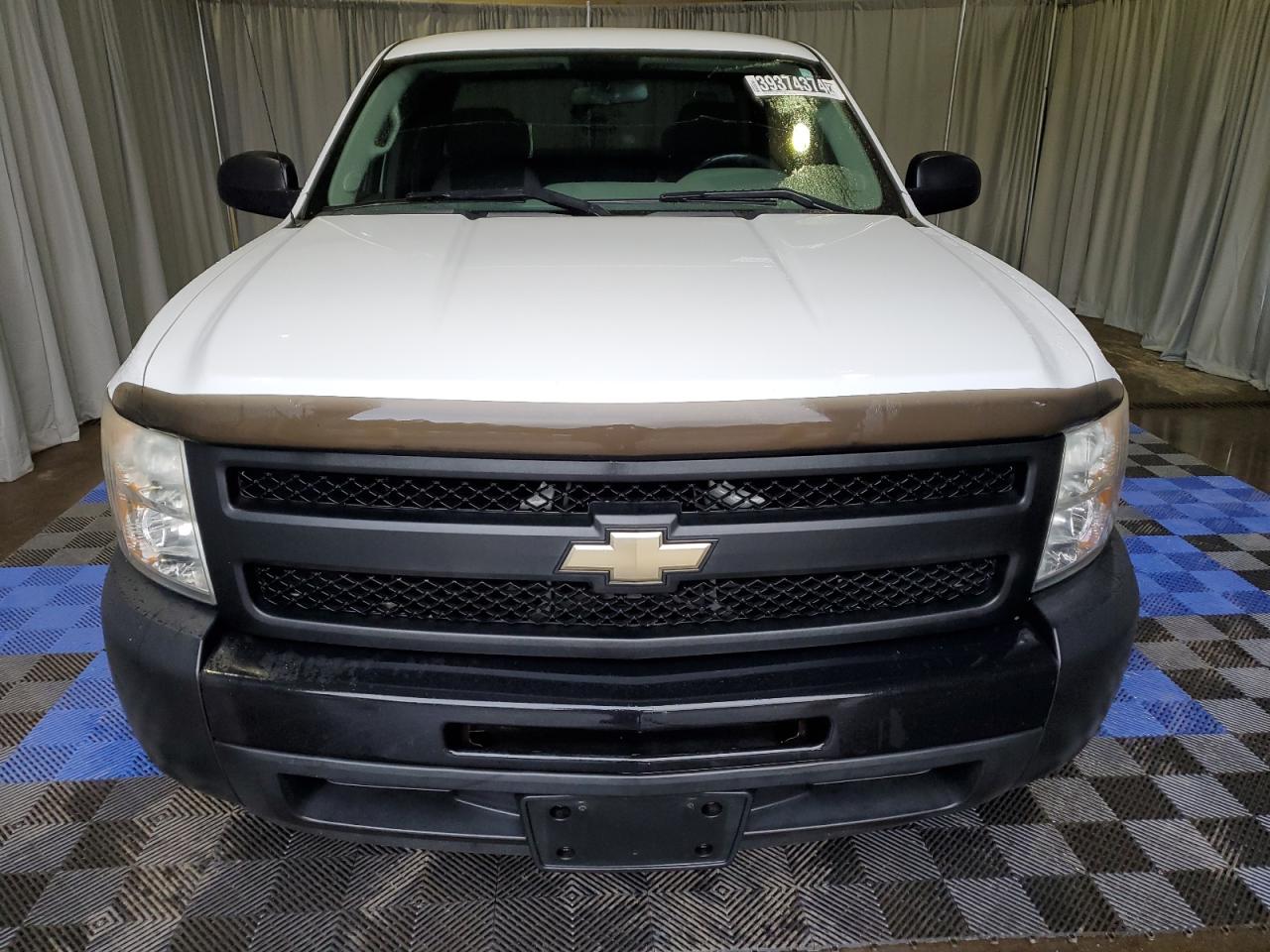 Photo 4 VIN: 1GCRCPEA8BZ442144 - CHEVROLET SILVERADO 