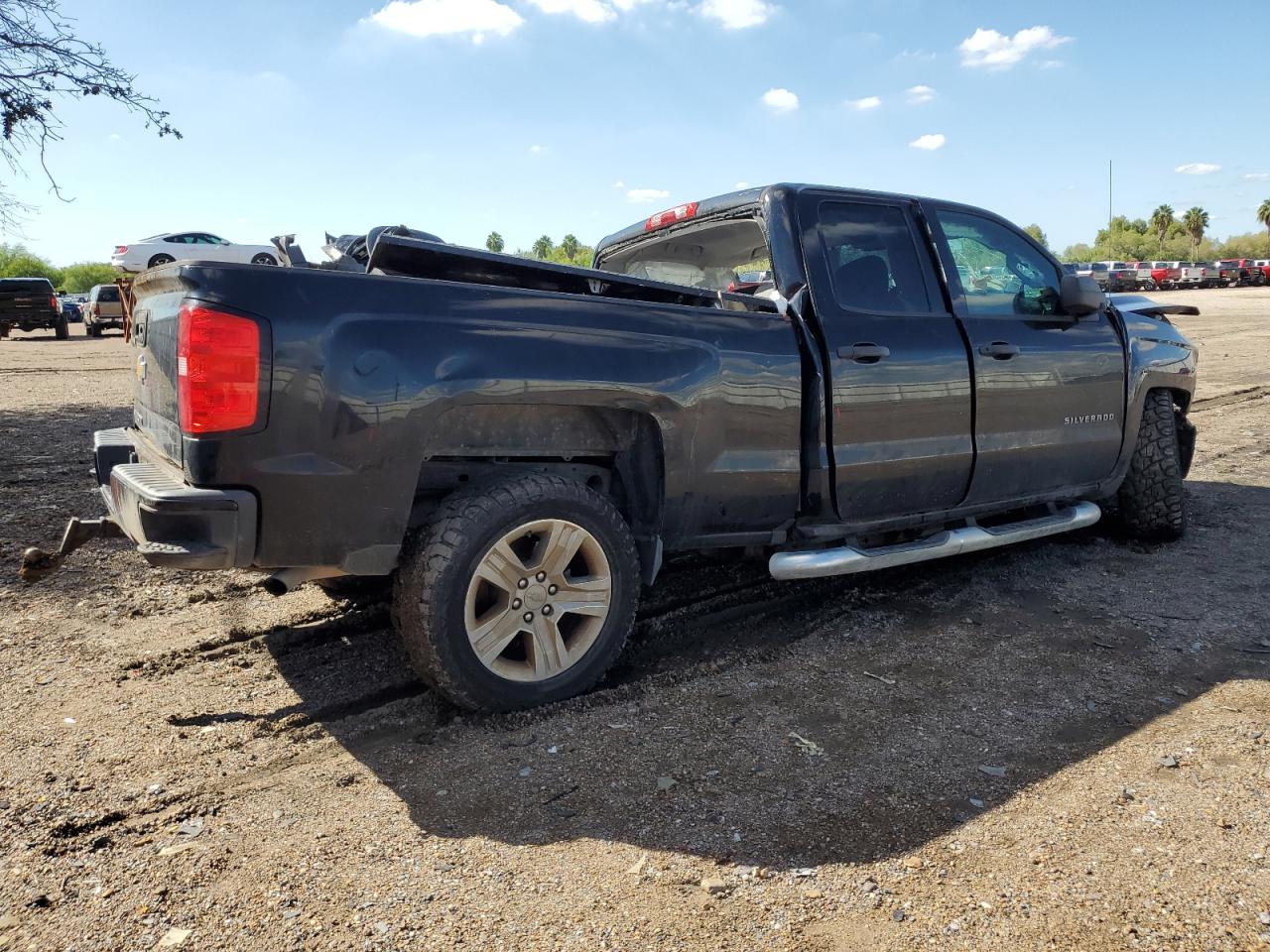 Photo 2 VIN: 1GCRCPEC1GZ333310 - CHEVROLET SILVERADO 