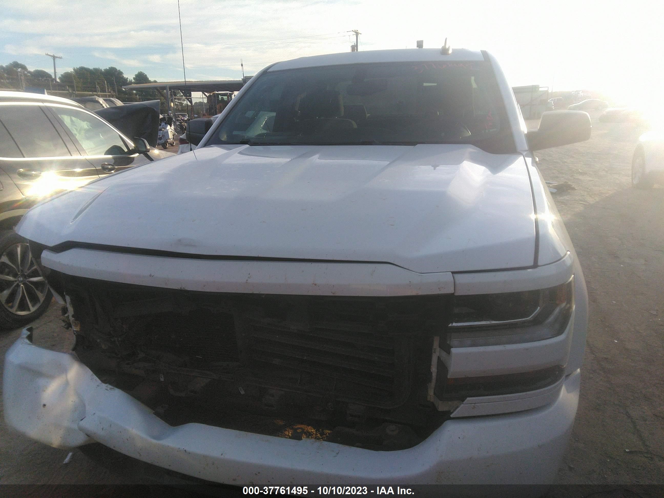 Photo 12 VIN: 1GCRCPEC4JZ106765 - CHEVROLET SILVERADO 