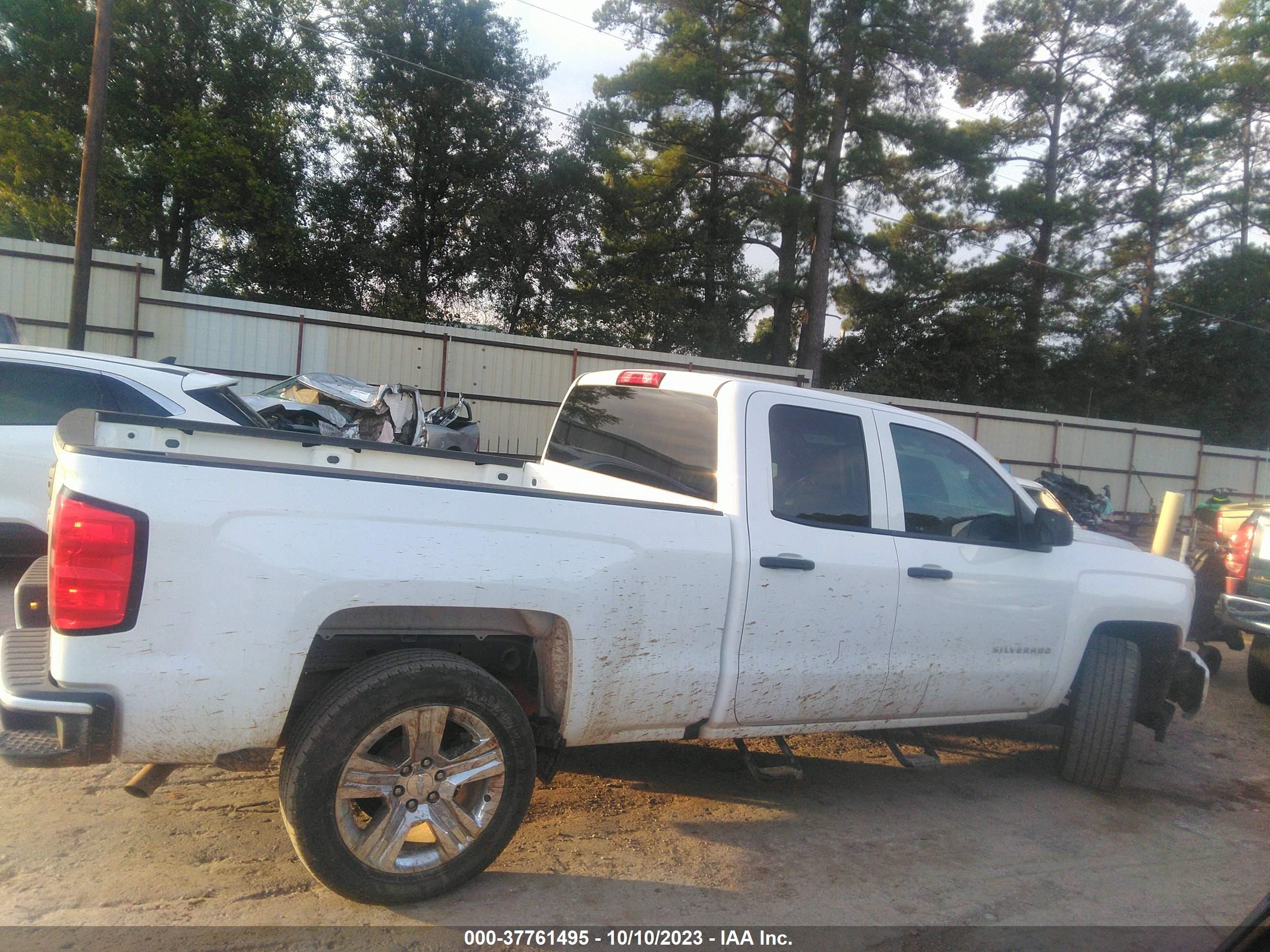 Photo 13 VIN: 1GCRCPEC4JZ106765 - CHEVROLET SILVERADO 