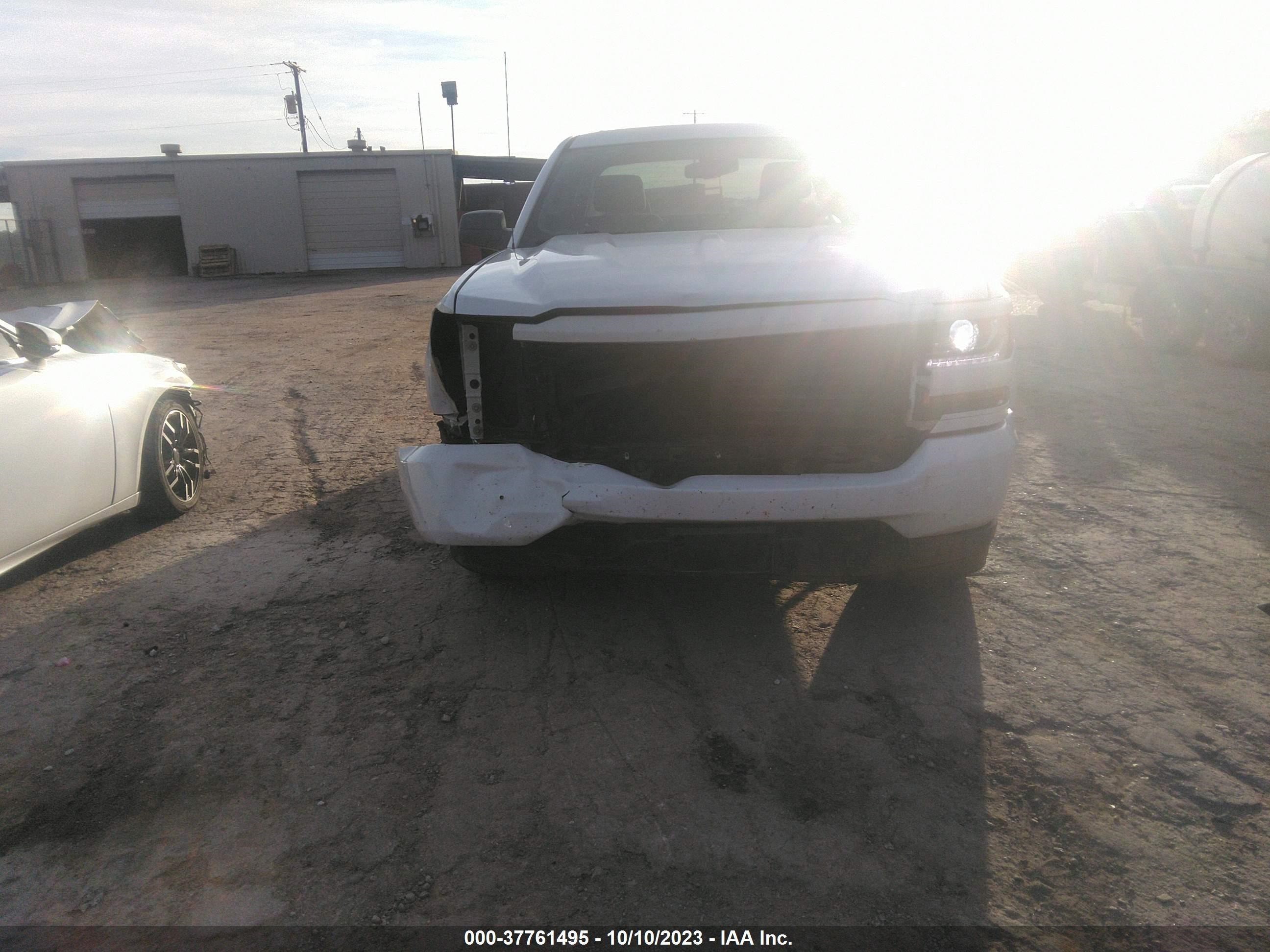 Photo 5 VIN: 1GCRCPEC4JZ106765 - CHEVROLET SILVERADO 