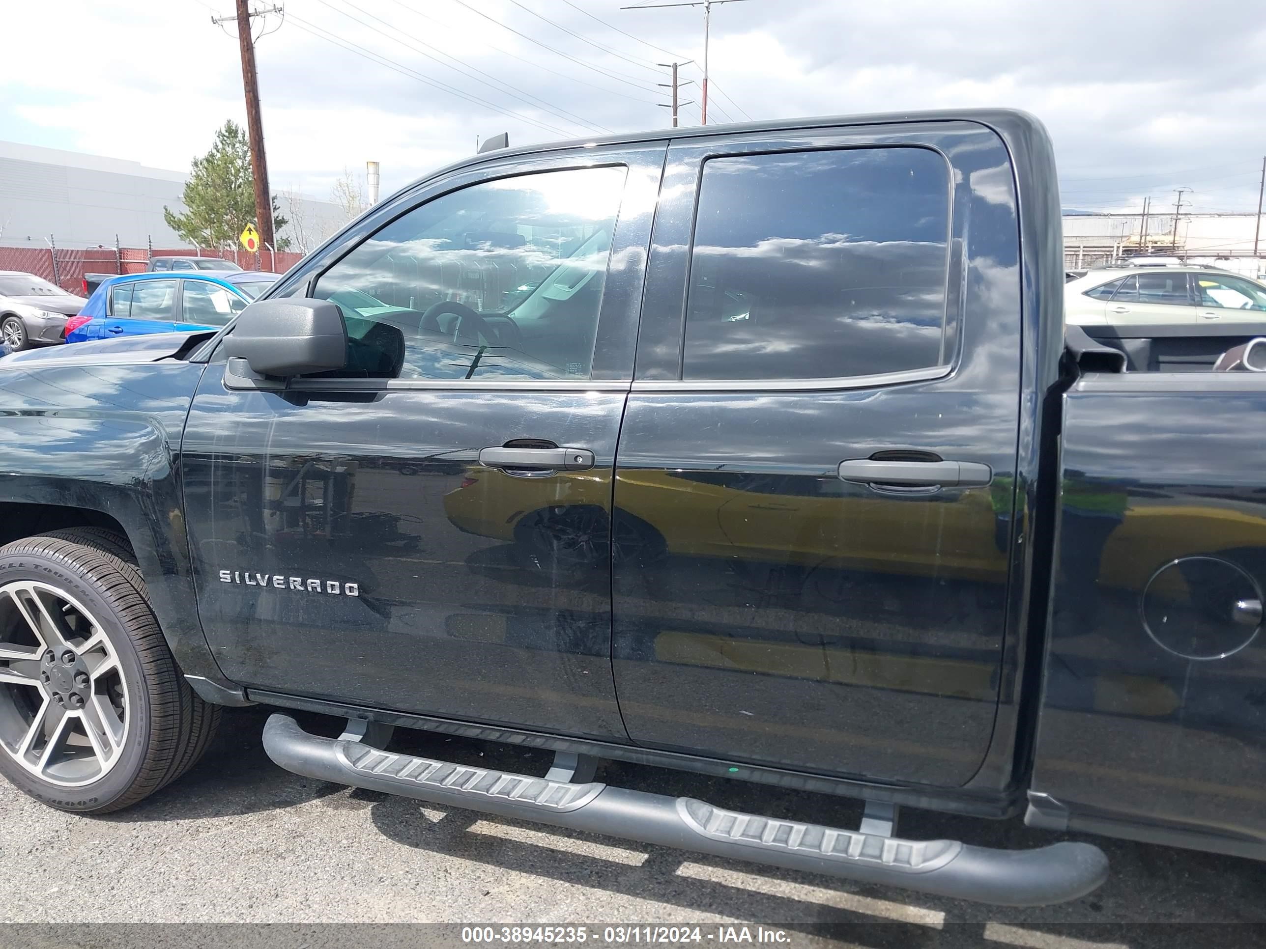 Photo 13 VIN: 1GCRCPEC7JZ319080 - CHEVROLET SILVERADO 