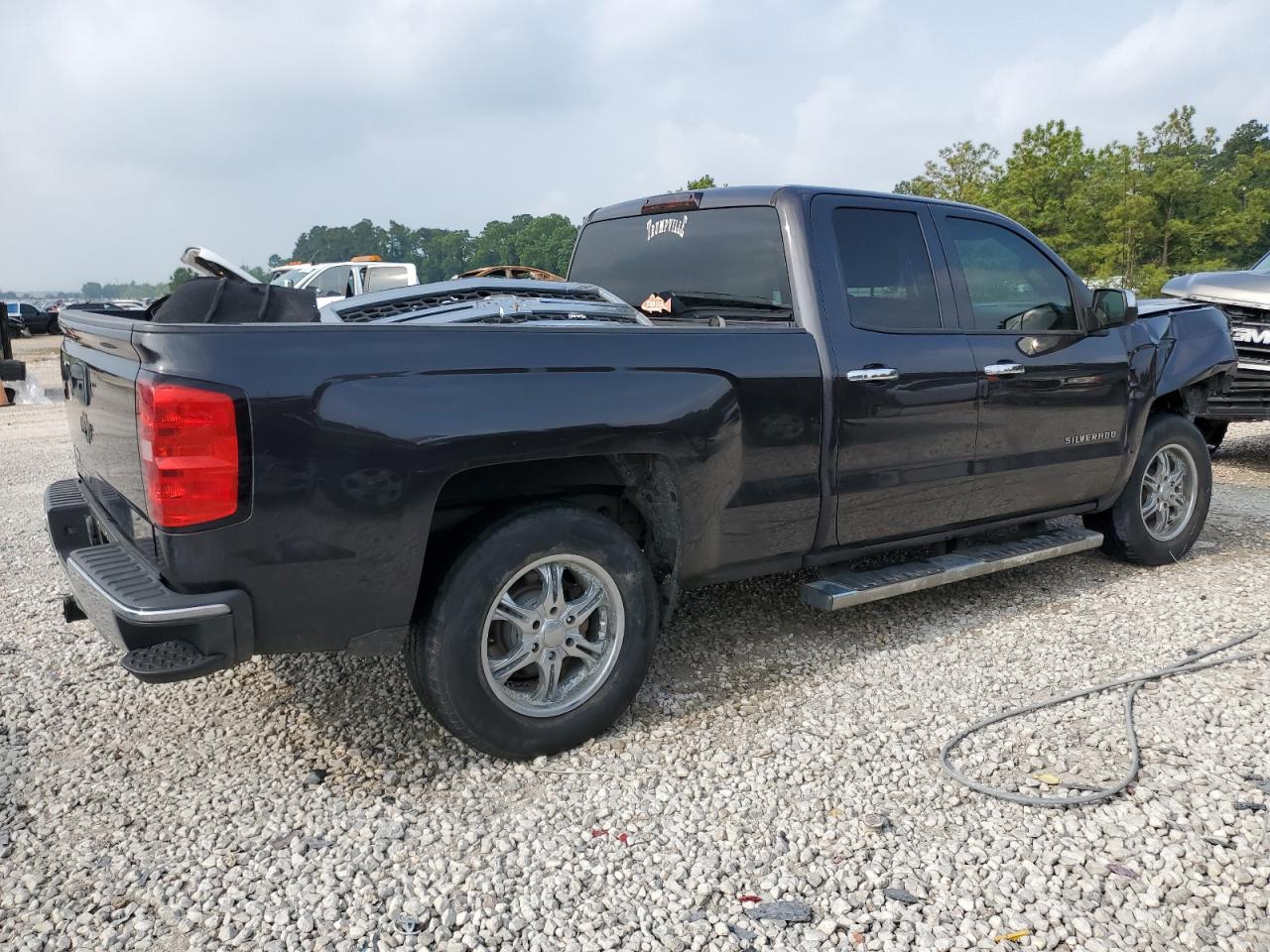 Photo 2 VIN: 1GCRCPECXFZ325303 - CHEVROLET SILVERADO 